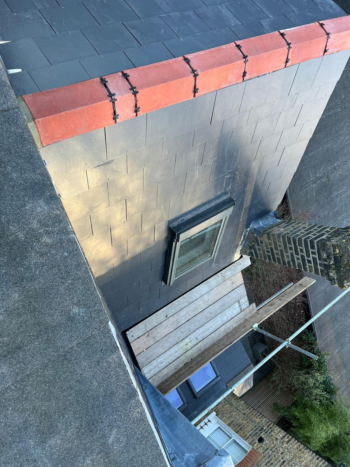 Roofing project - 1142841406968318