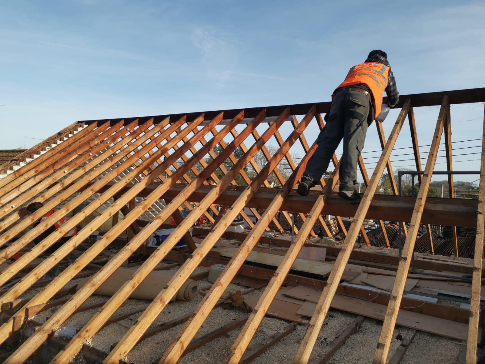 Roofing project - 1142842356968223