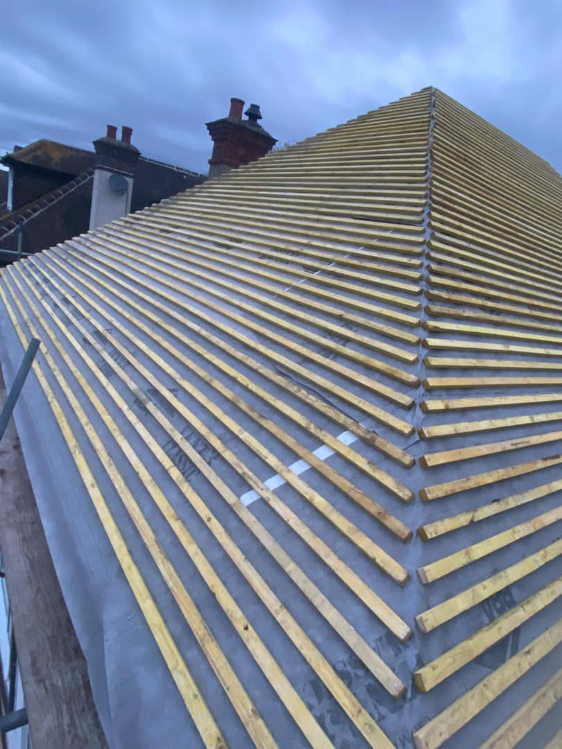 Roofing project - 1142847383634387