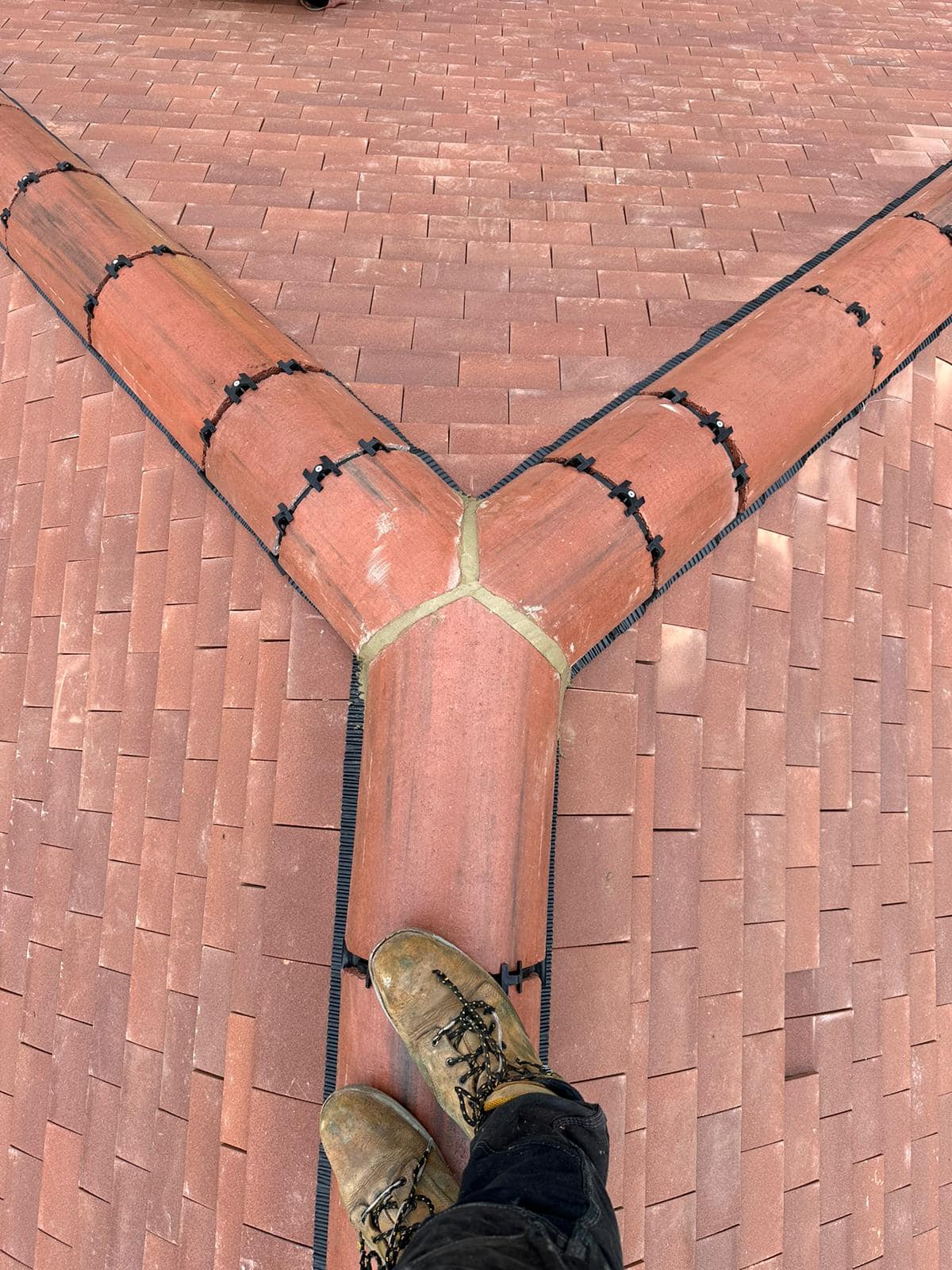 Roofing project - 1142847726967686