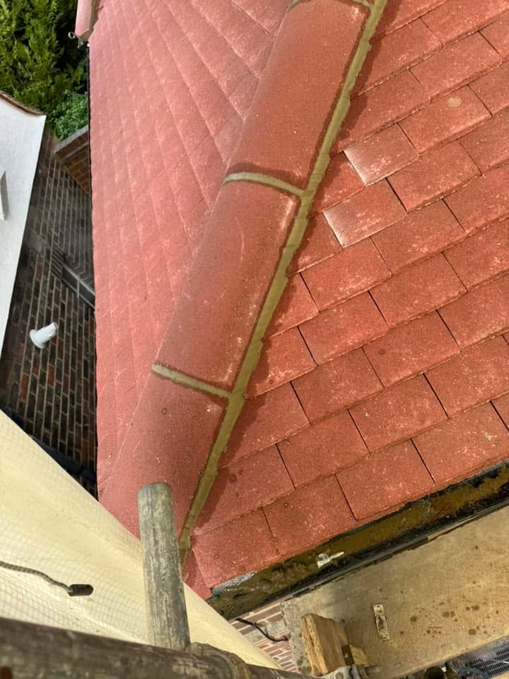 Roofing project - 1142850103634115