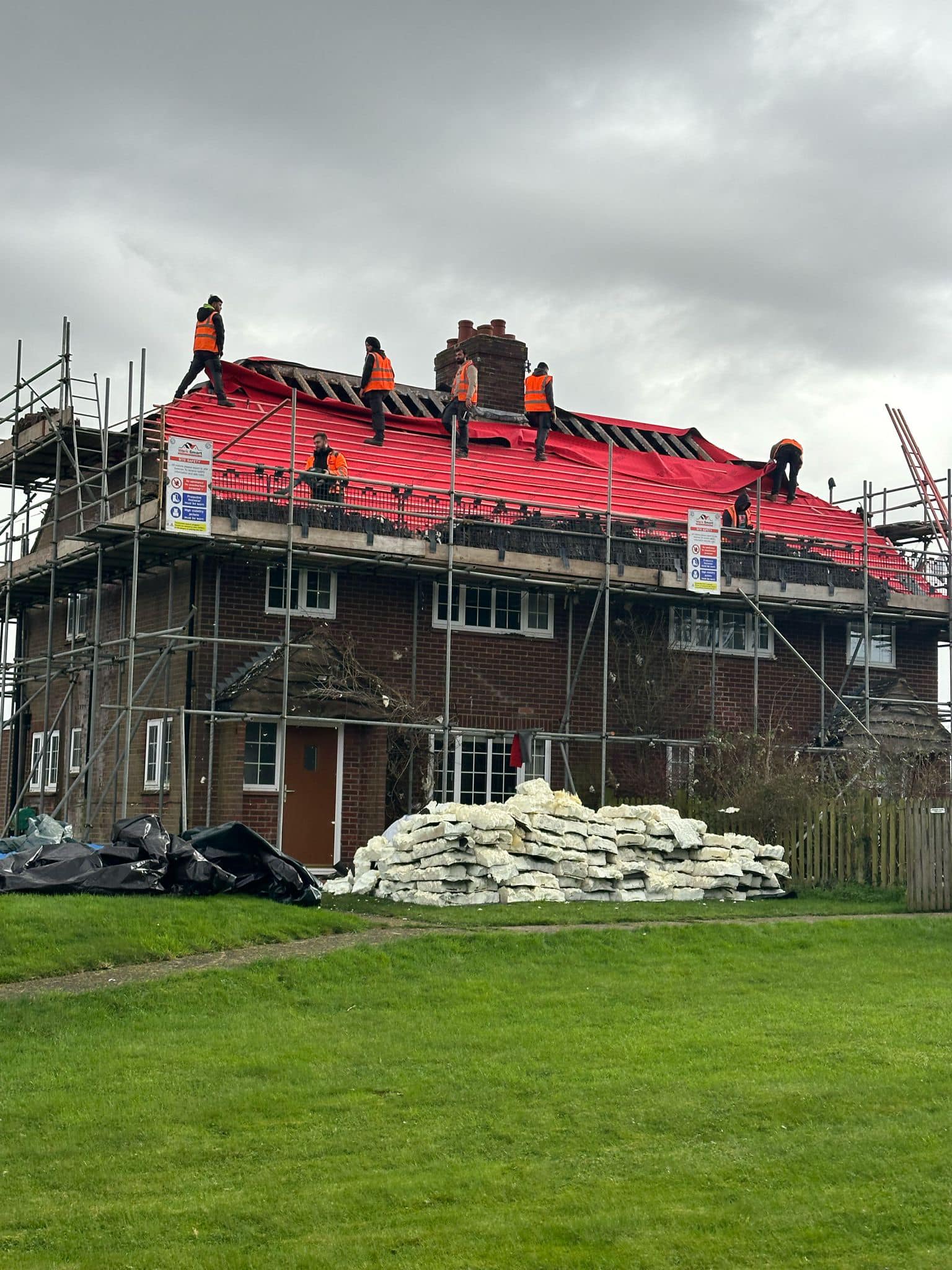 Roofing project - 1160666178519174