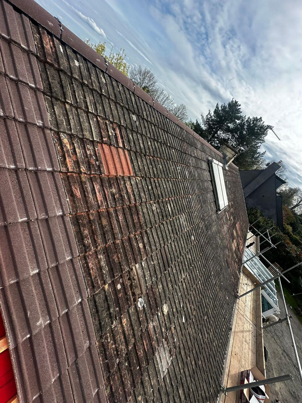 Roofing project - 1192250375360754