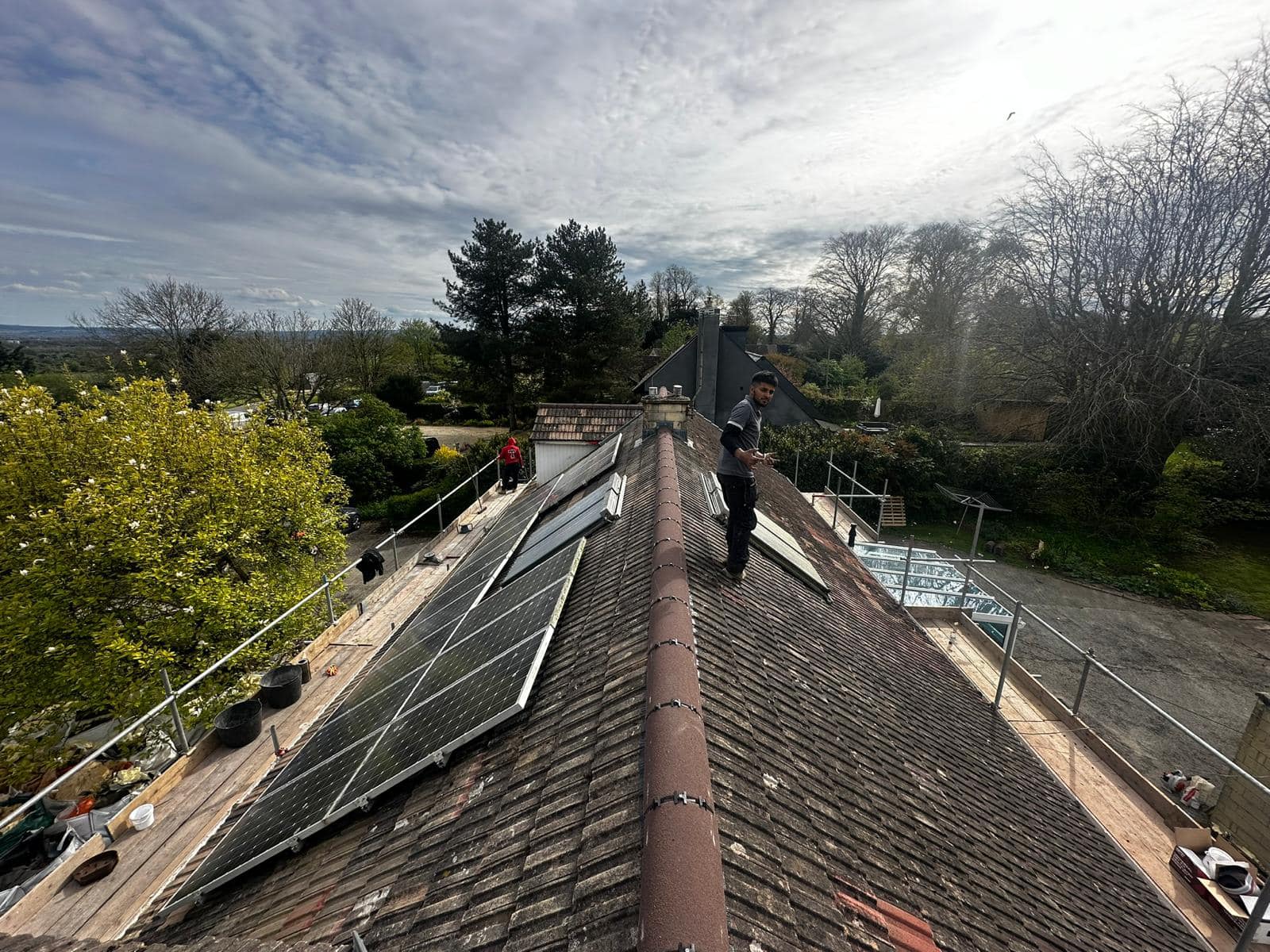 Roofing project - 1192250572027401