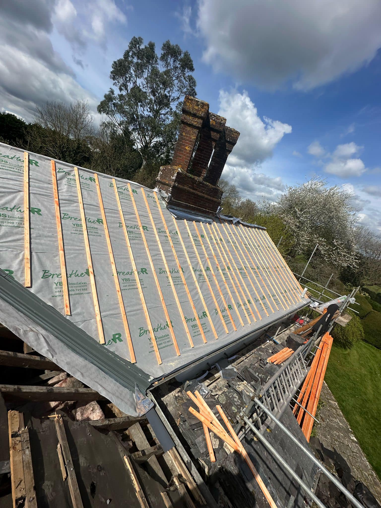 Roofing project - 1192253205360471