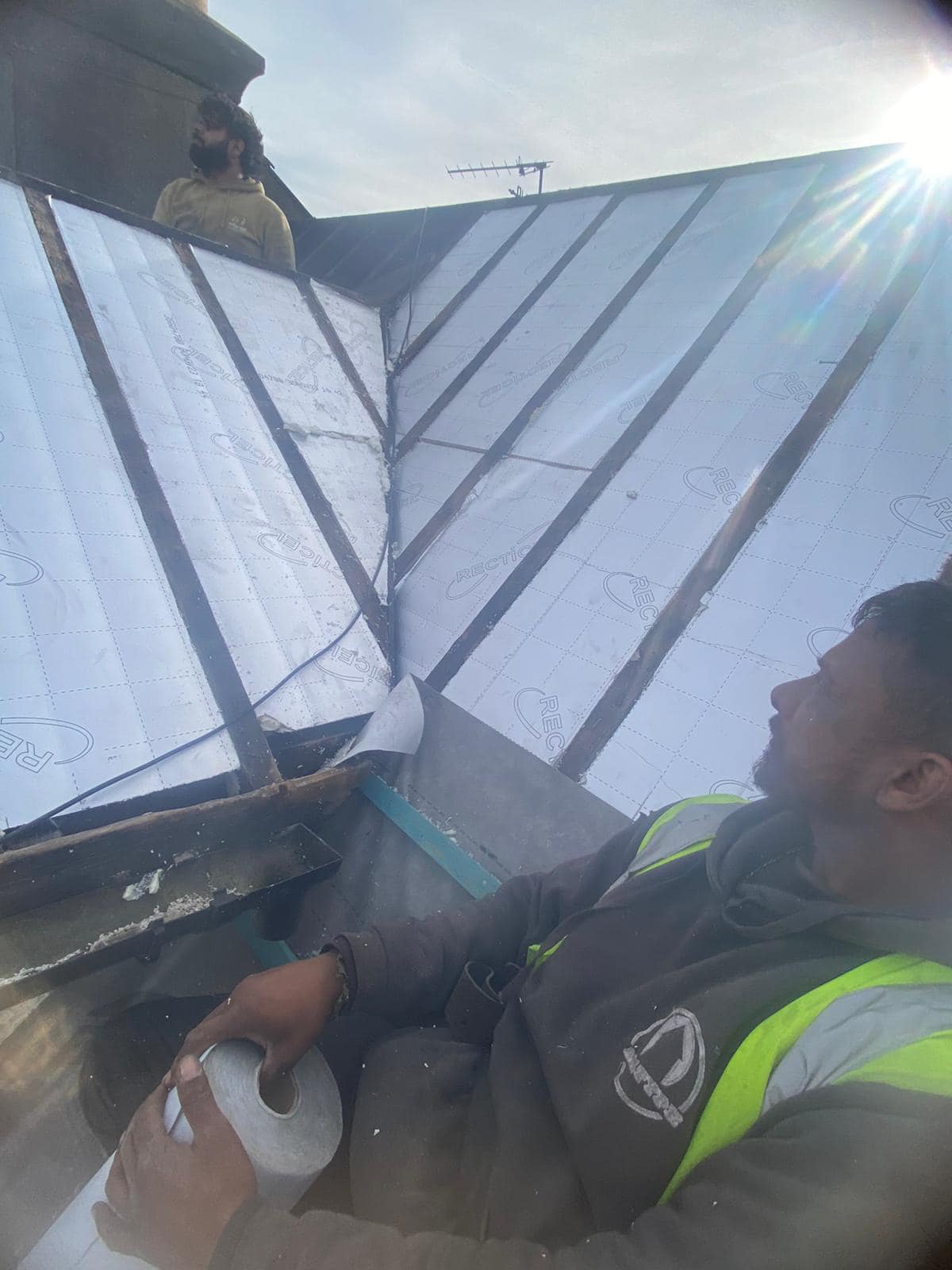 Roofing project - 1192261455359646