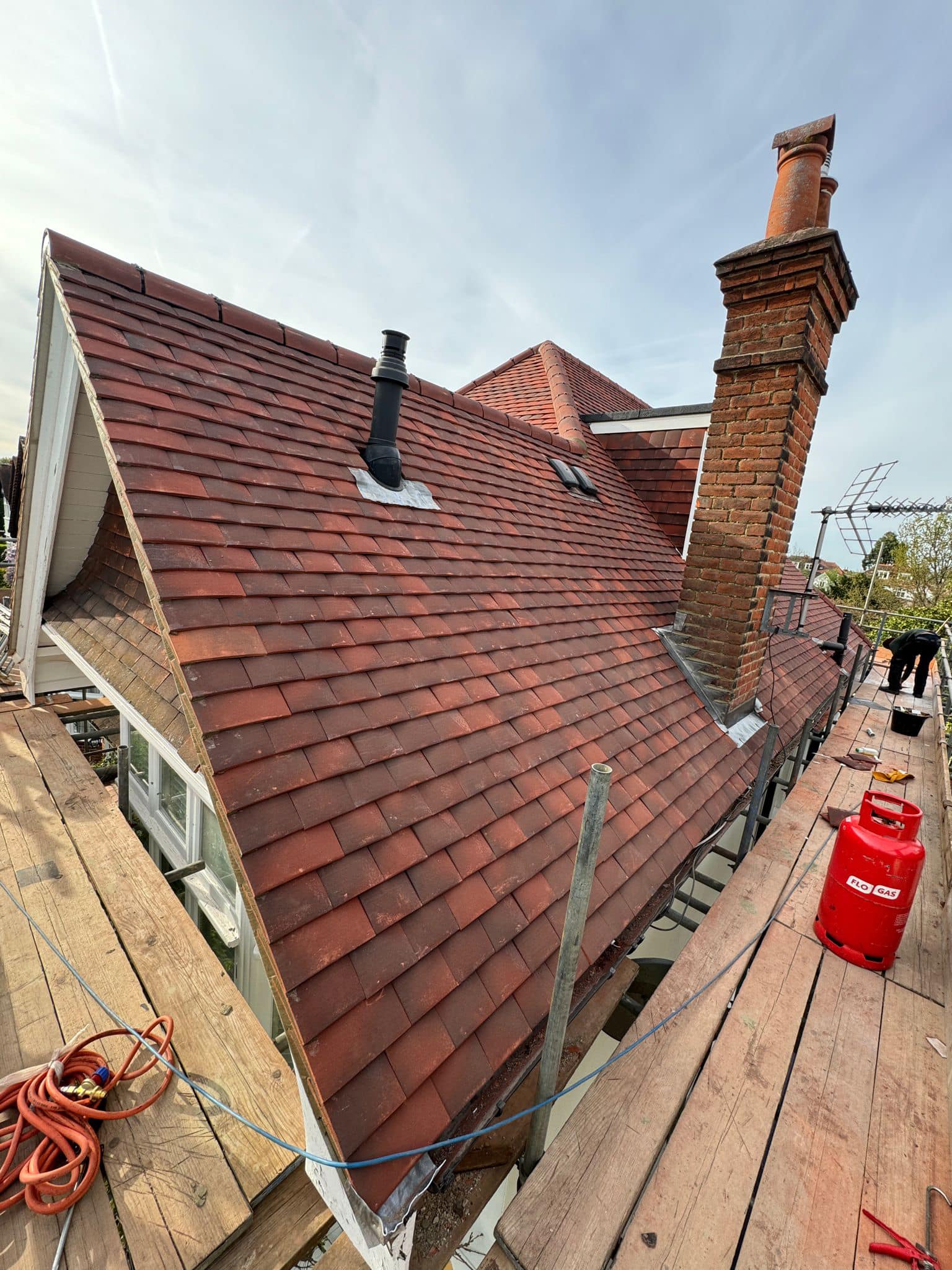 Roofing project - 1192262235359568