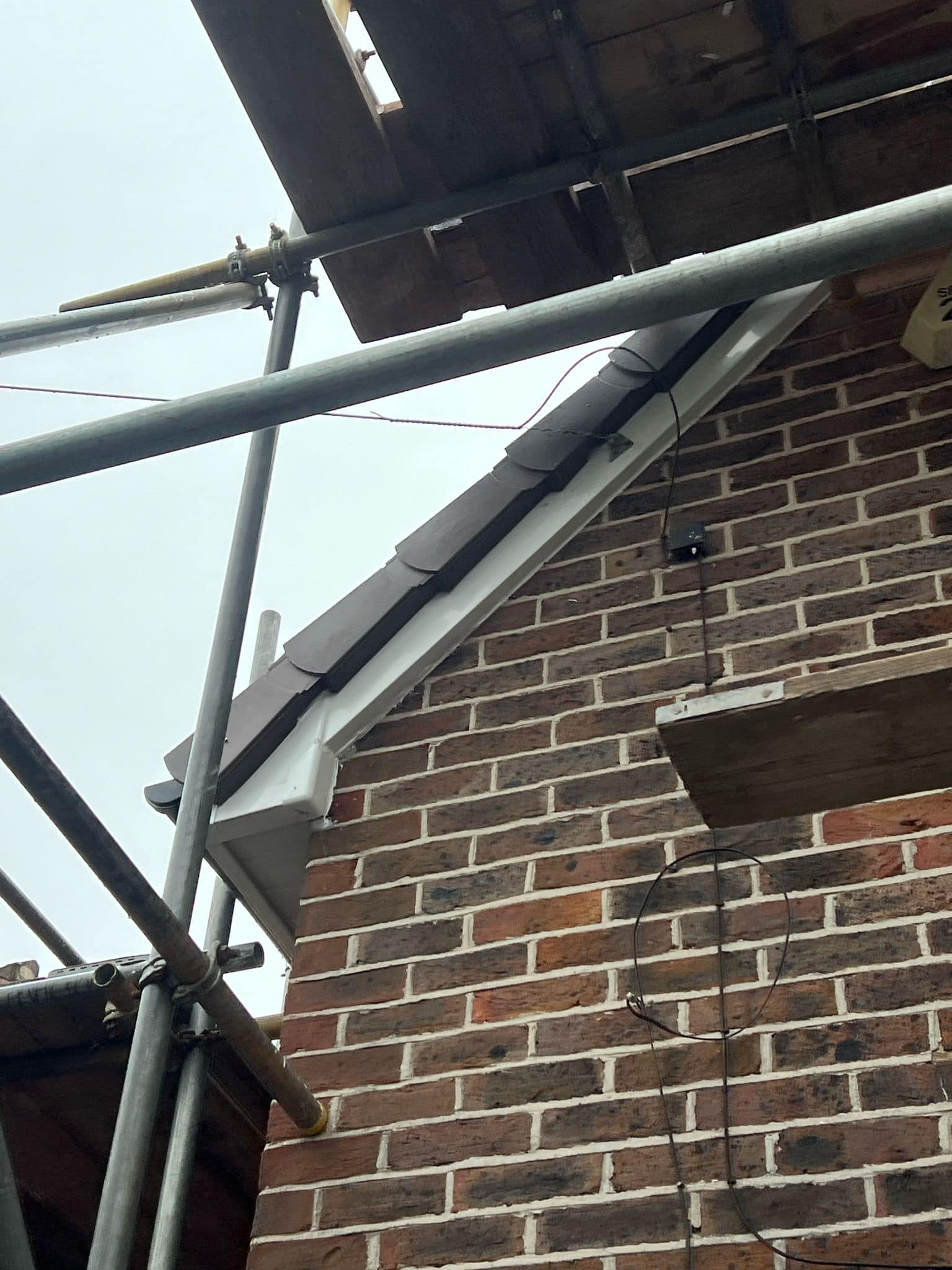 Roofing project - 1192266652025793