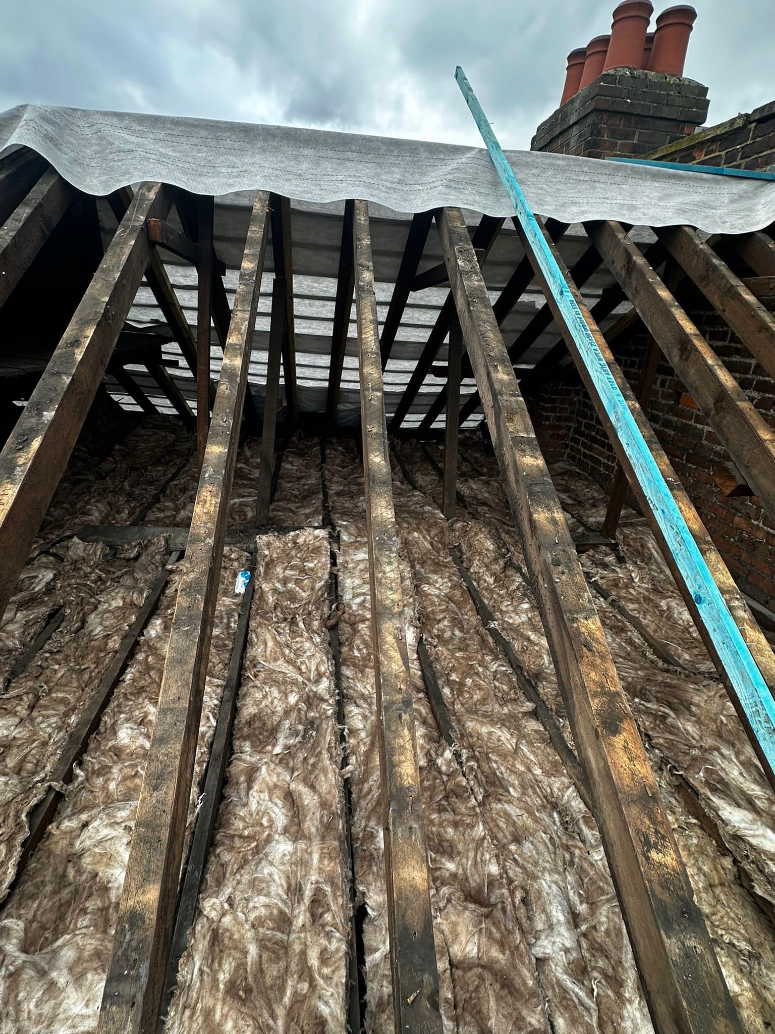 Roofing project - 1192274248691700