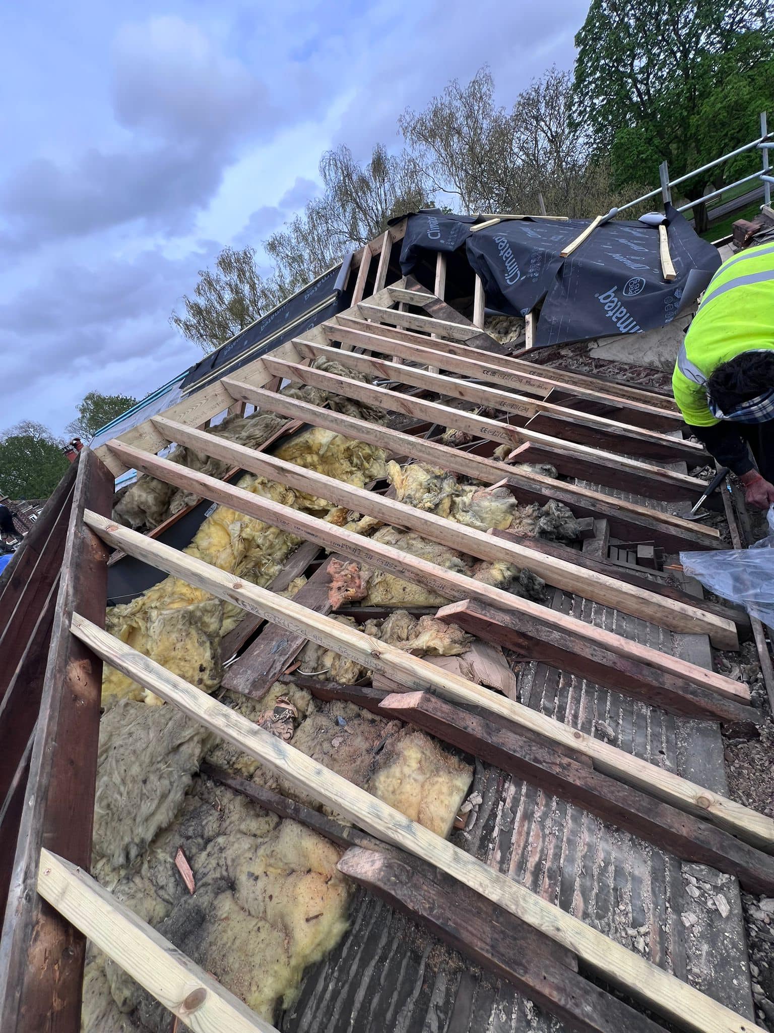 Roofing project - 1192275175358274