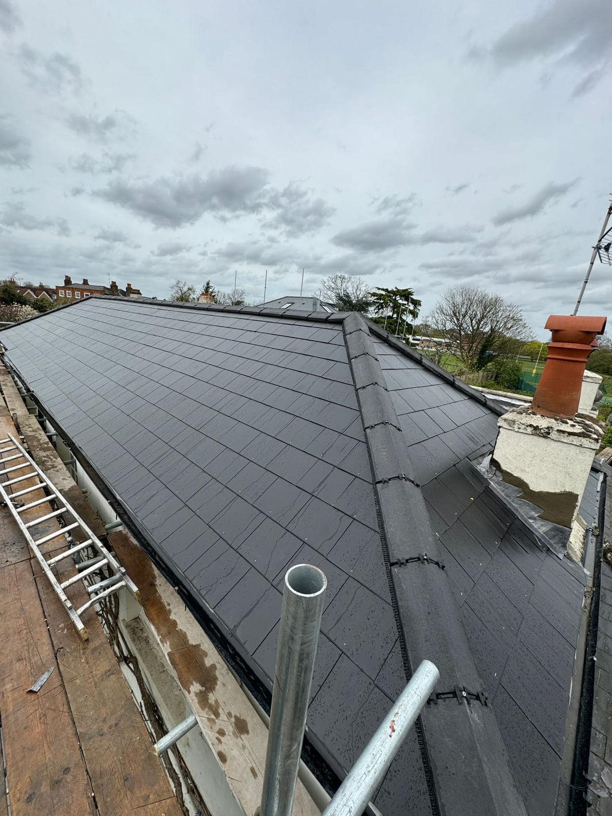 Roofing project - 1192275395358252