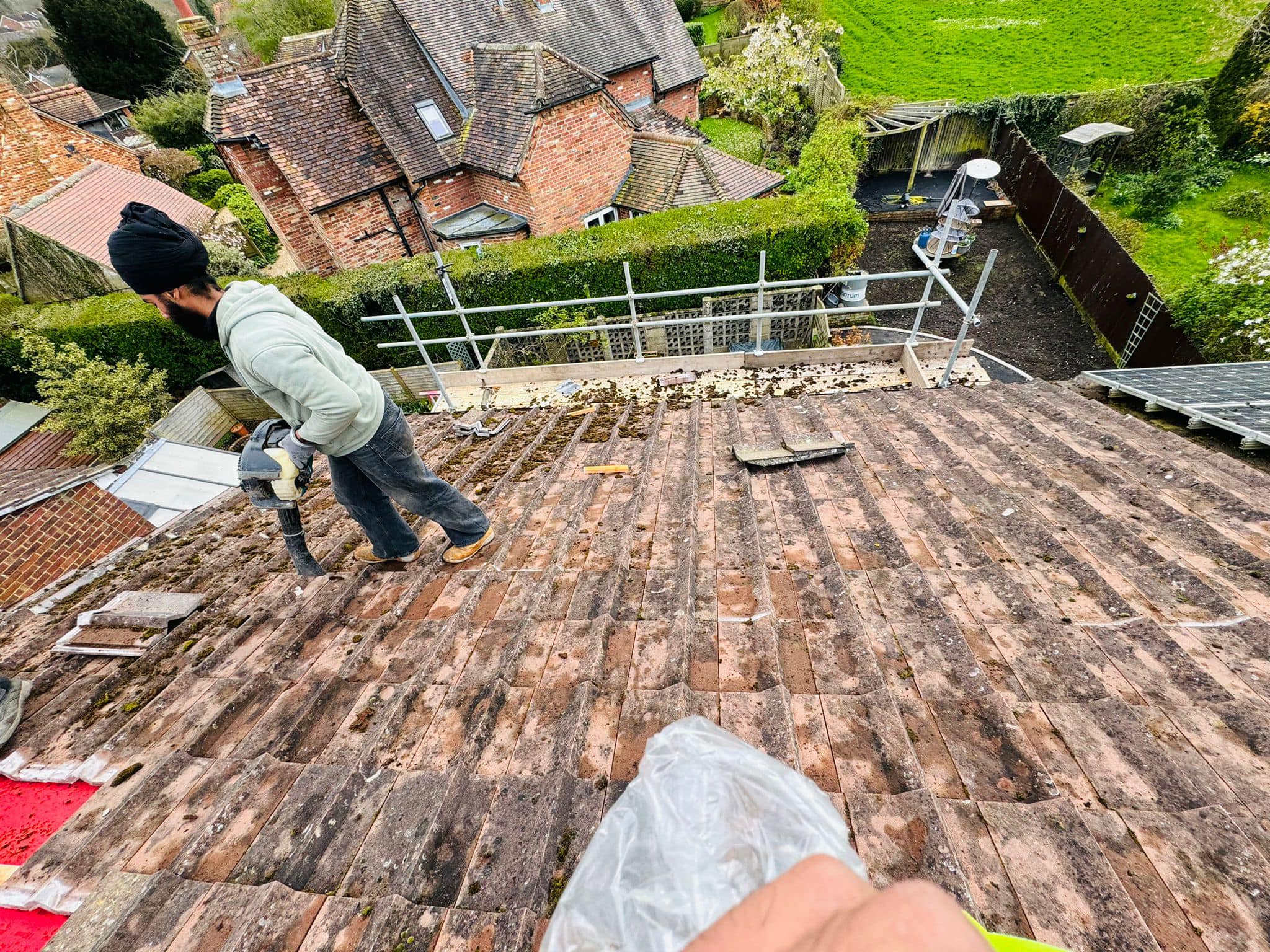 Roofing project - 1192277095358082