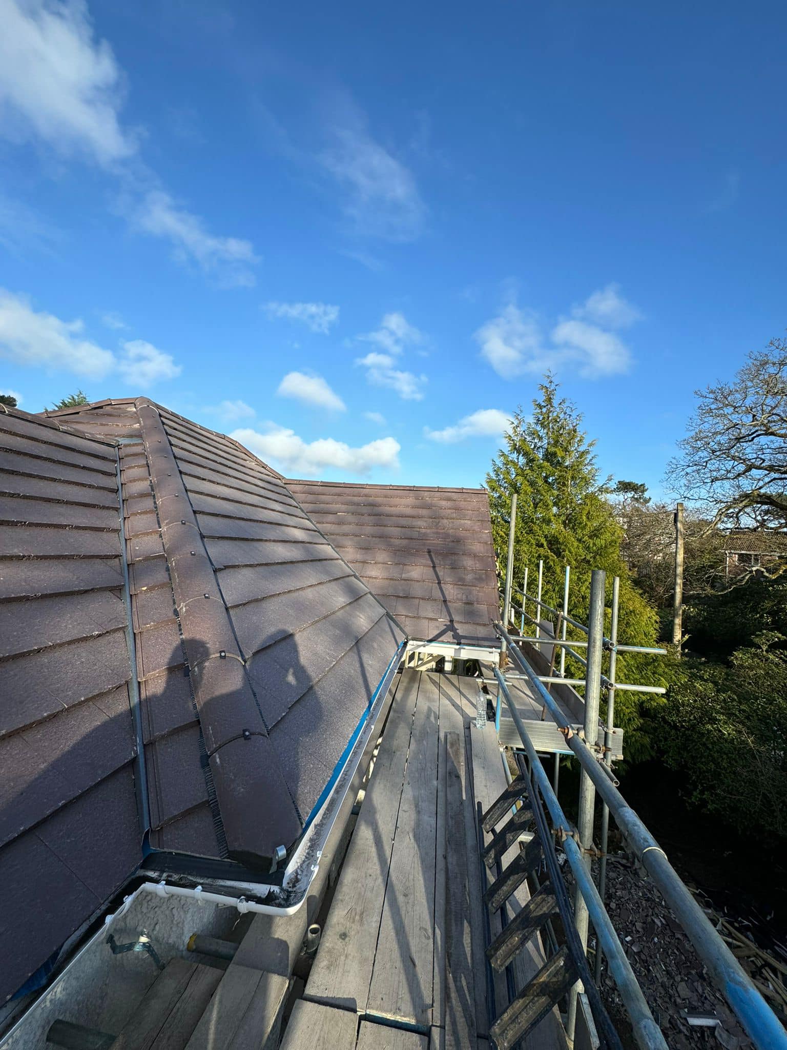 Roofing project - 1192281655357626