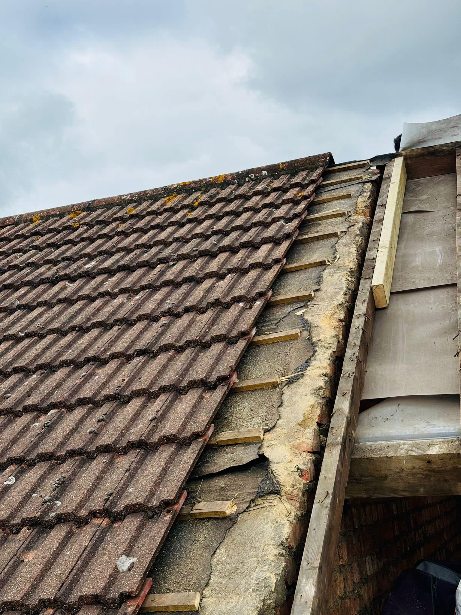 Roofing project - 1229139368338521