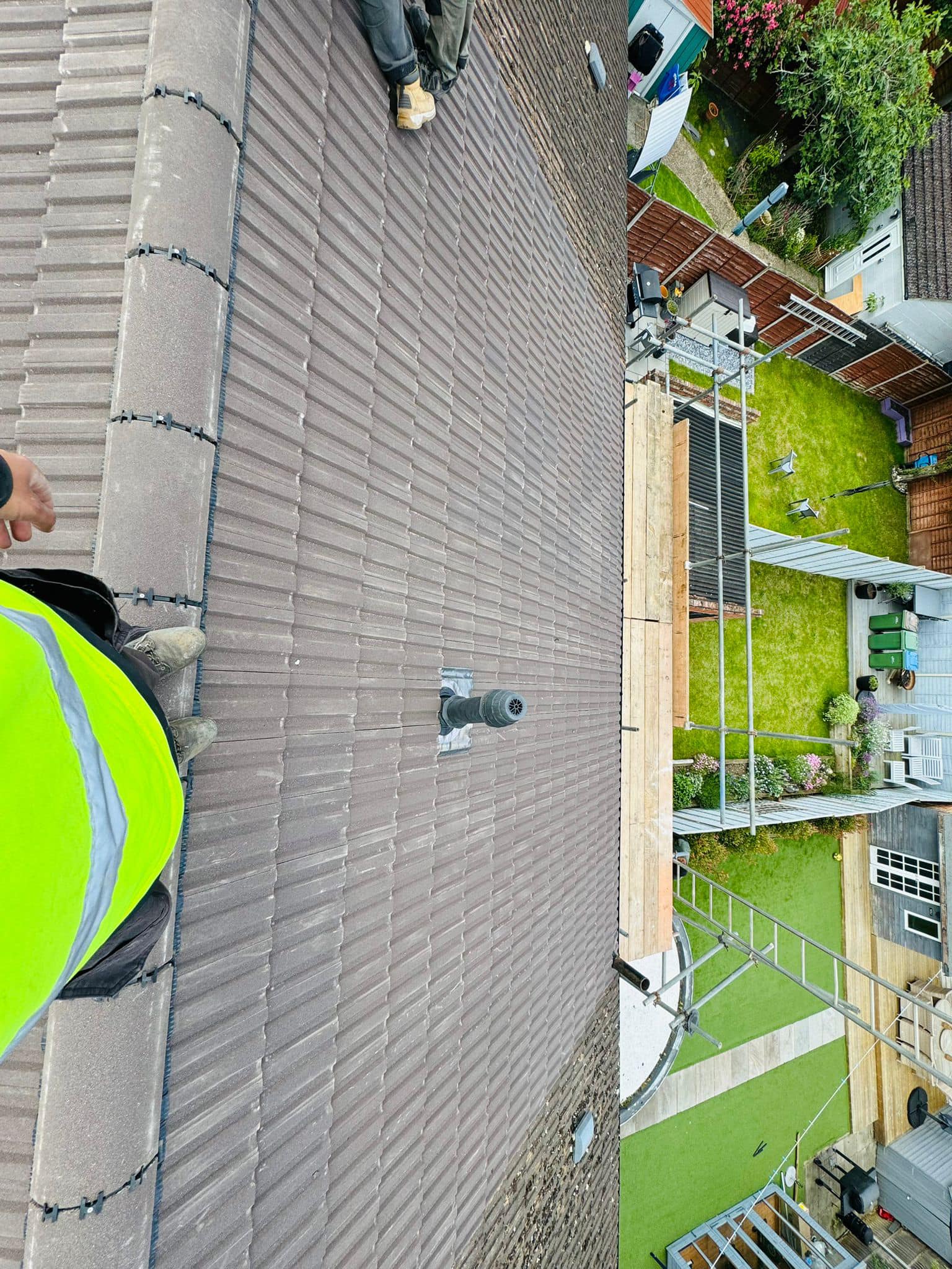 Roofing project - 1229149101670881