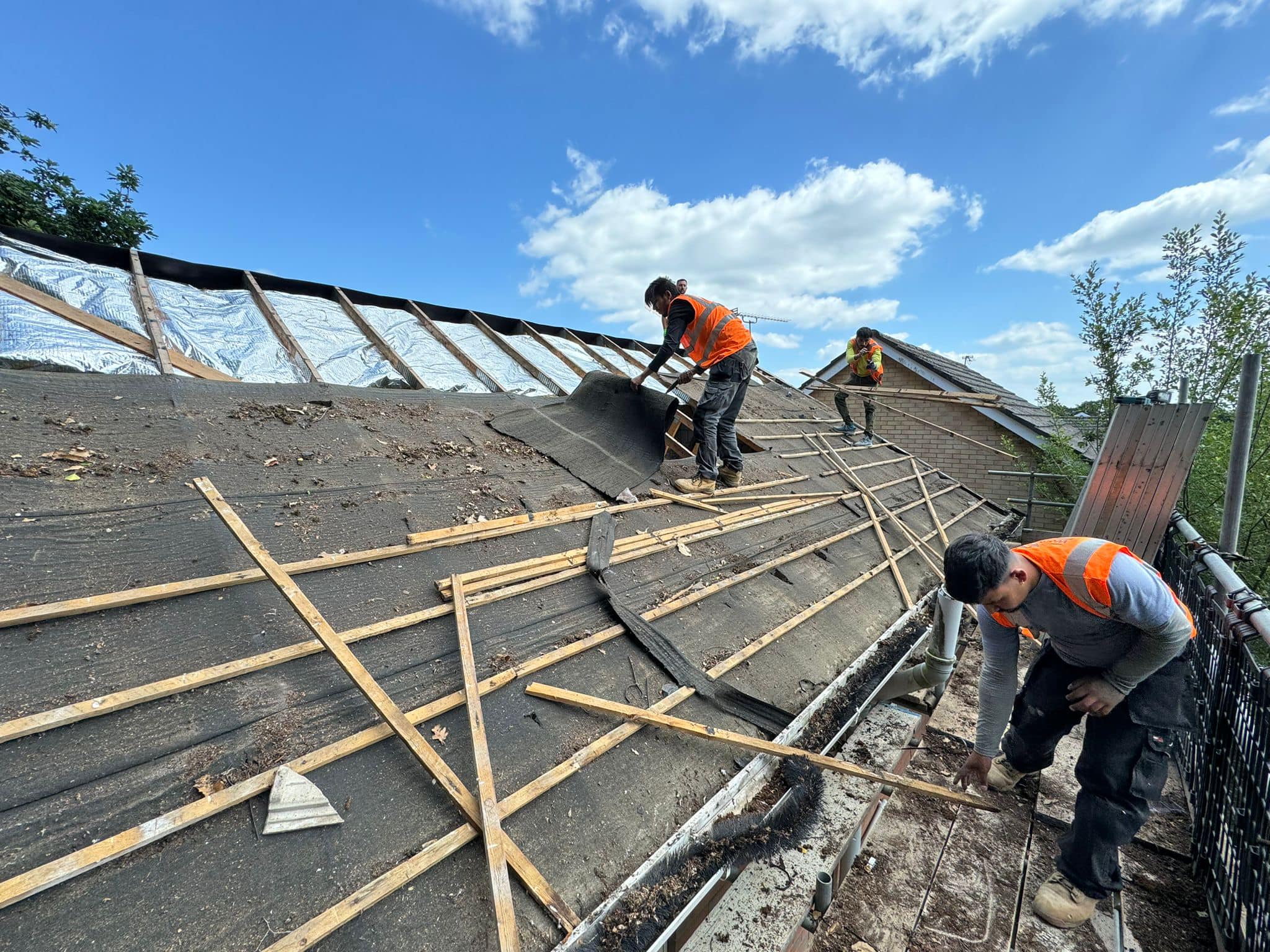 Roofing project - 1229153371670454