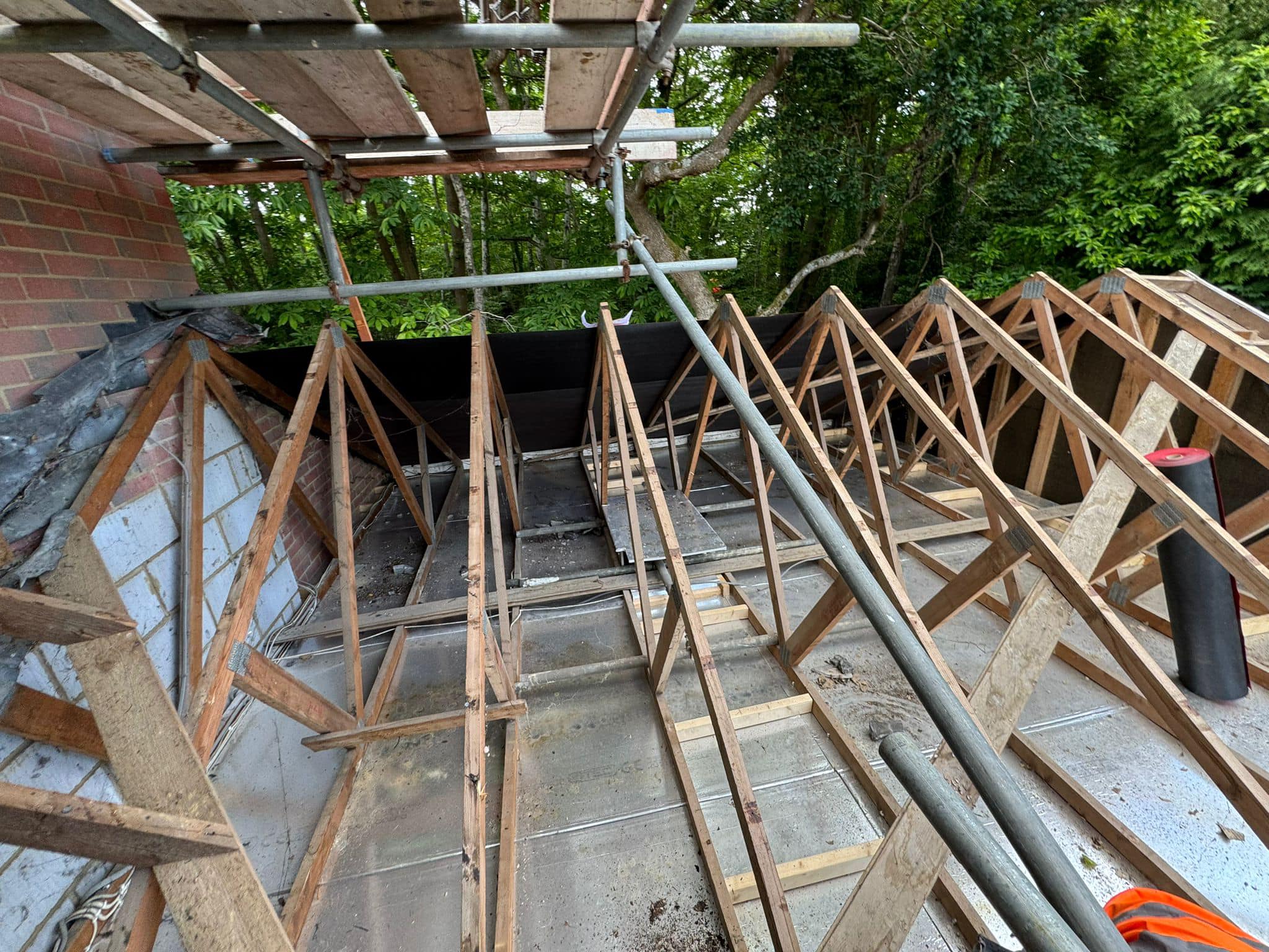 Roofing project - 1229154048337053