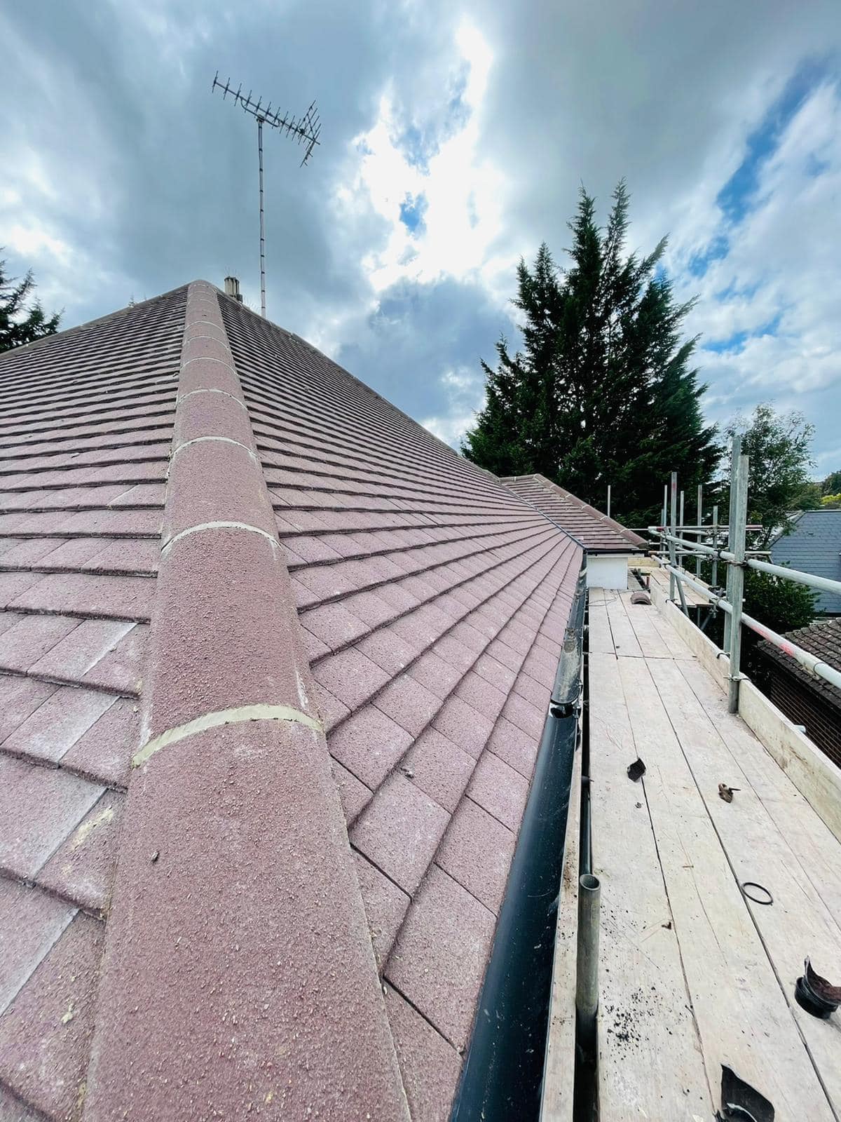 Roofing project - 1229154205003704