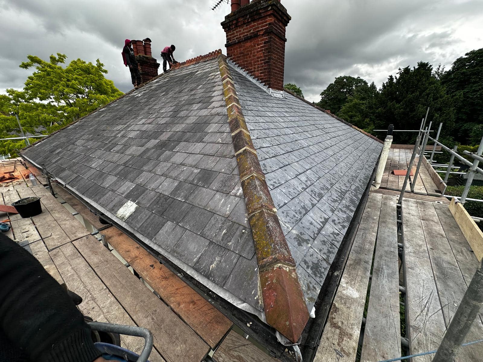 Roofing project - 1229154895003635