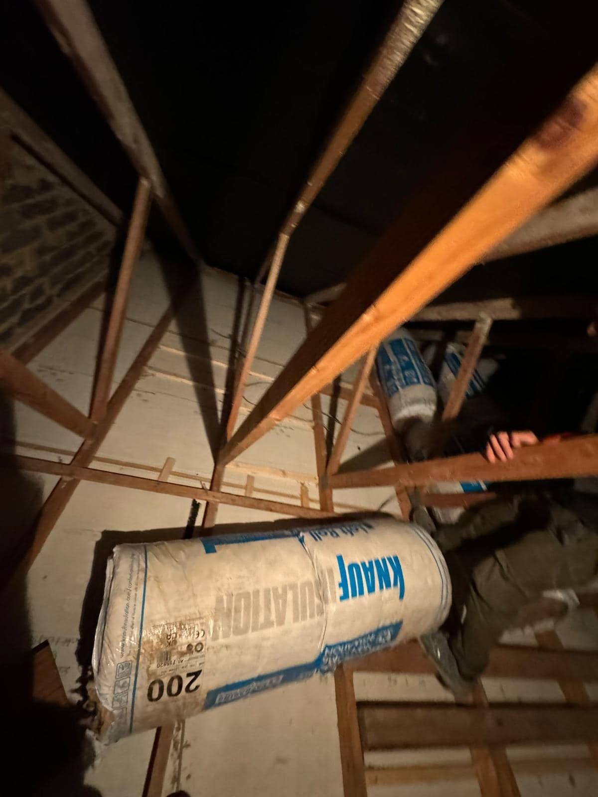 Roofing project - 1229159118336546