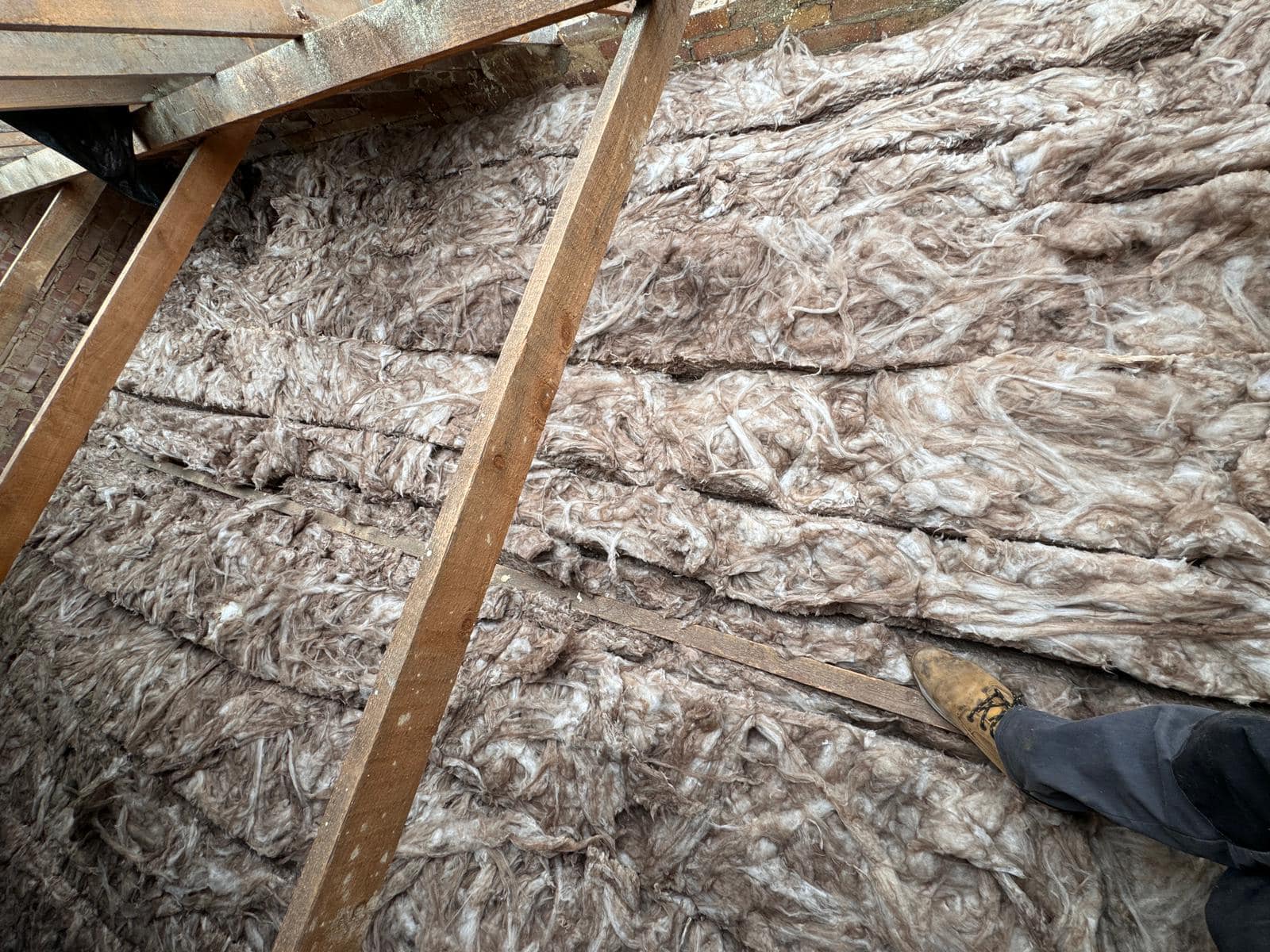 Roofing project - 1229162751669516