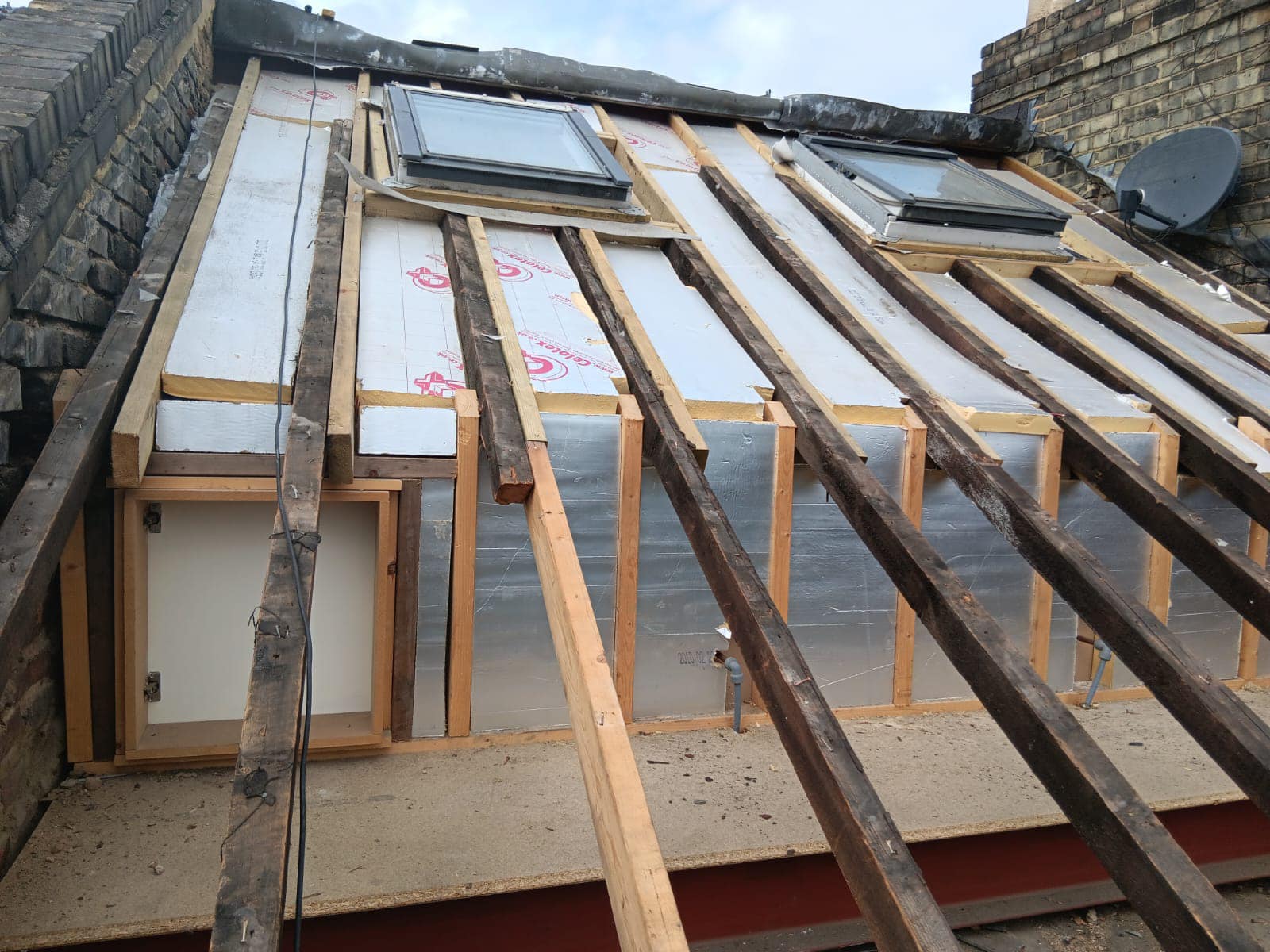 Roofing project - 1229164601669331