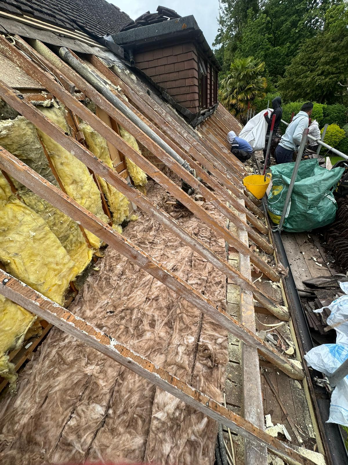 Roofing project - 1229165078335950