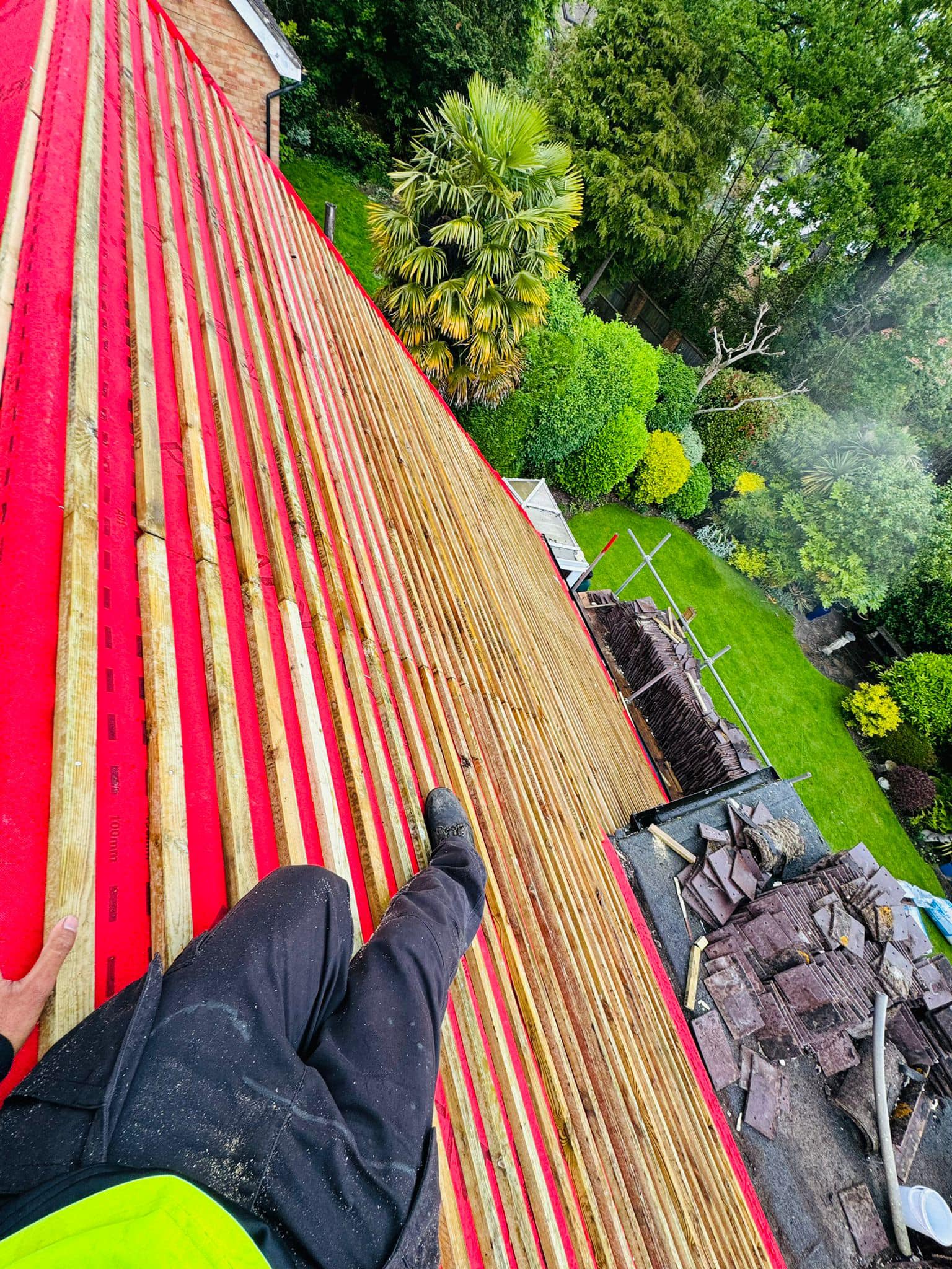 Roofing project - 1229165138335944