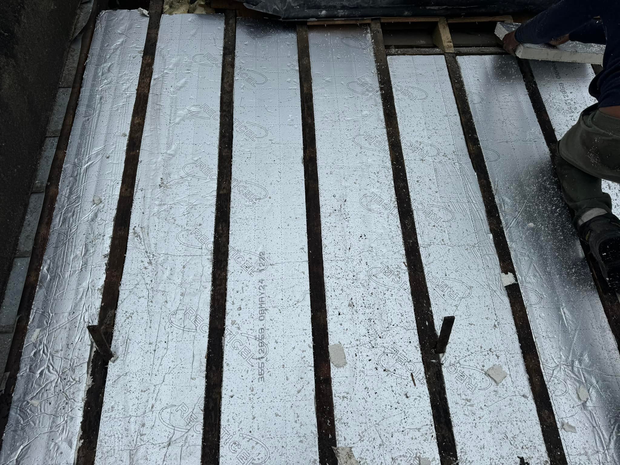 Roofing project - 1229167758335682