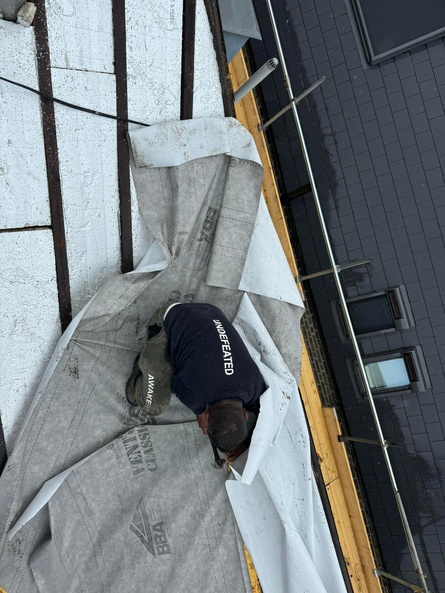 Roofing project - 1229167775002347