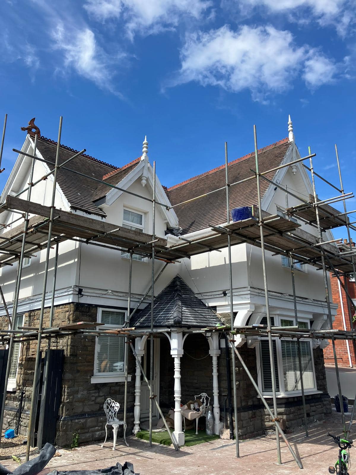 Roofing project - 1229168521668939