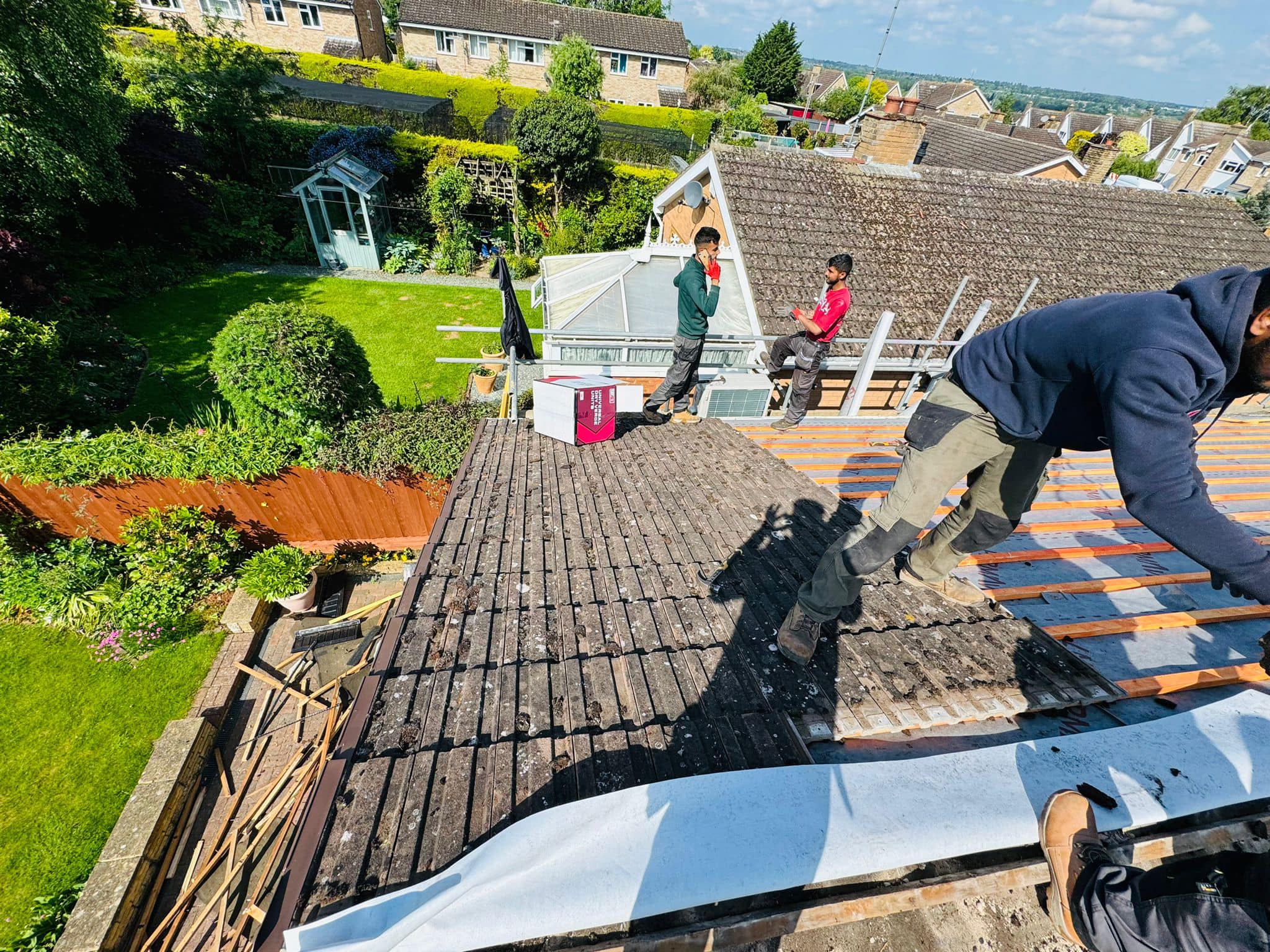 Roofing project - 1229168548335603