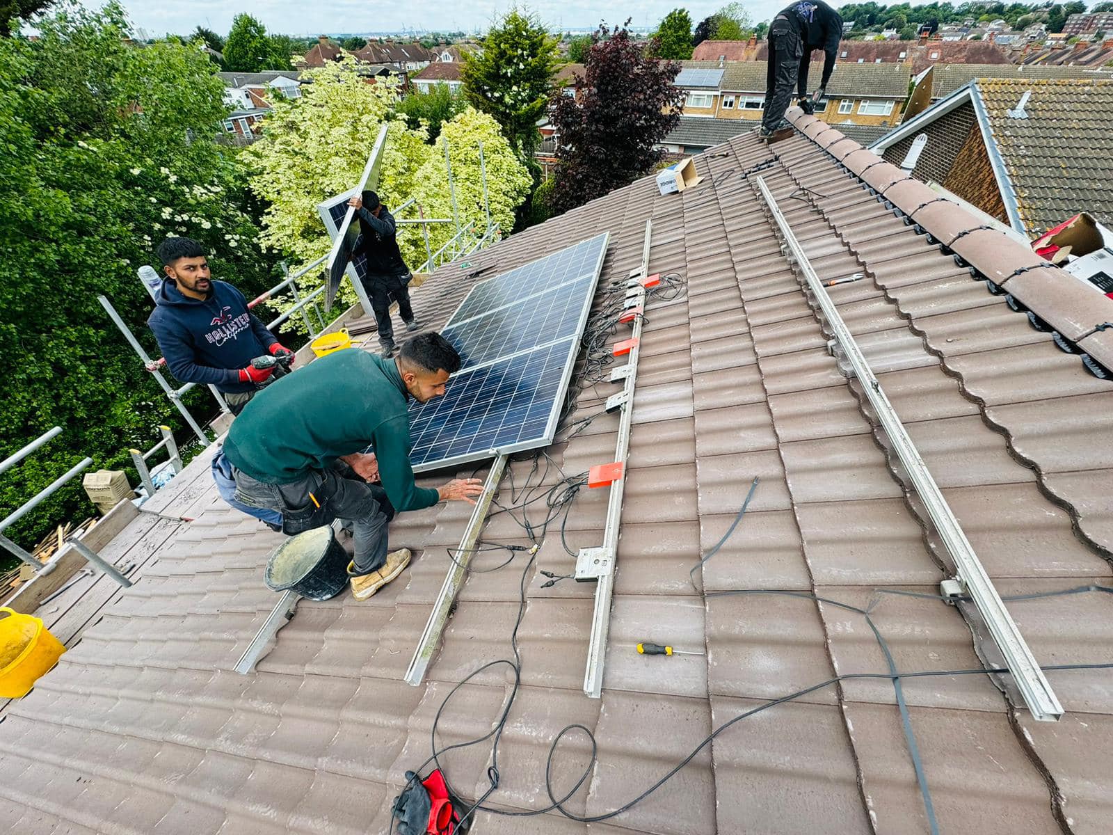 Roofing project - 1229170225002102