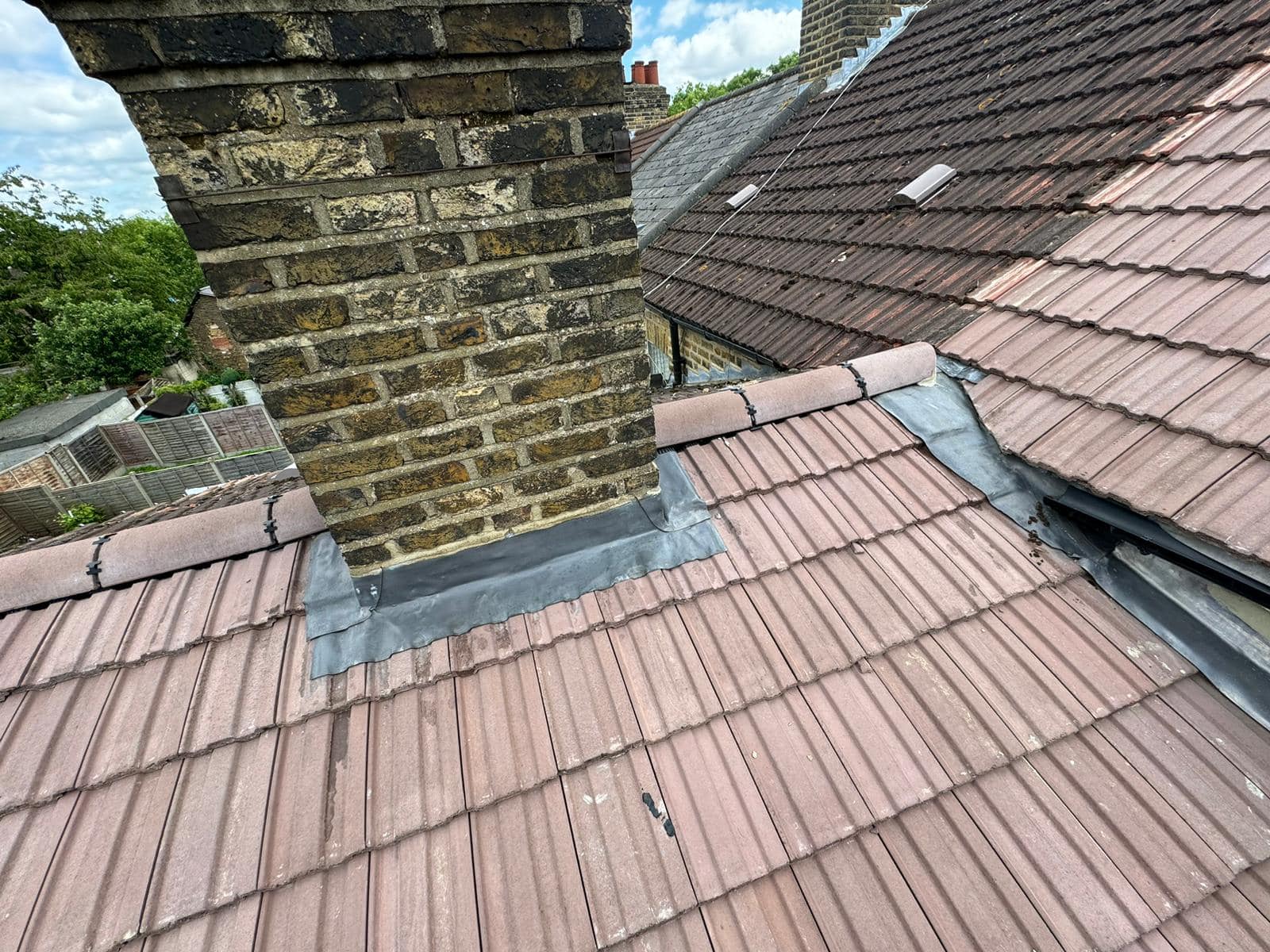 Roofing project - 1229172658335192