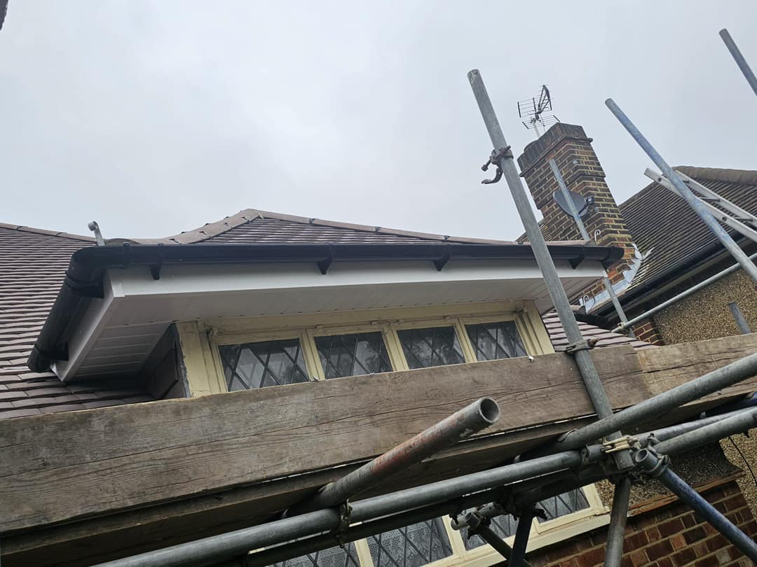 Roofing project - 1229175608334897