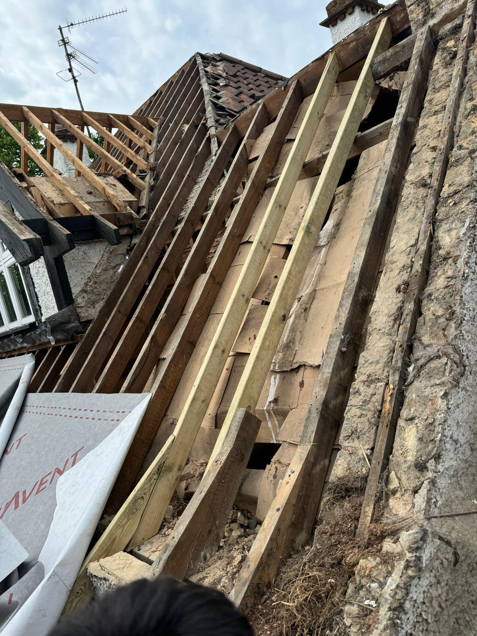 Roofing project - 1229176871668104