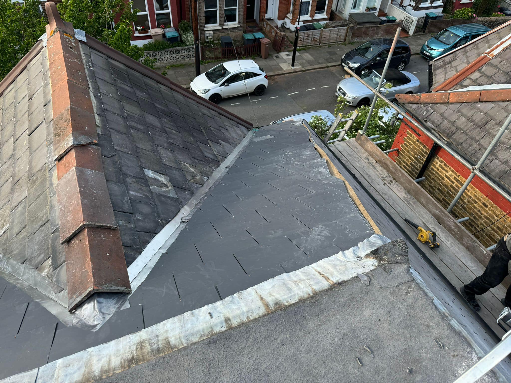 Roofing project - 1229180615001063