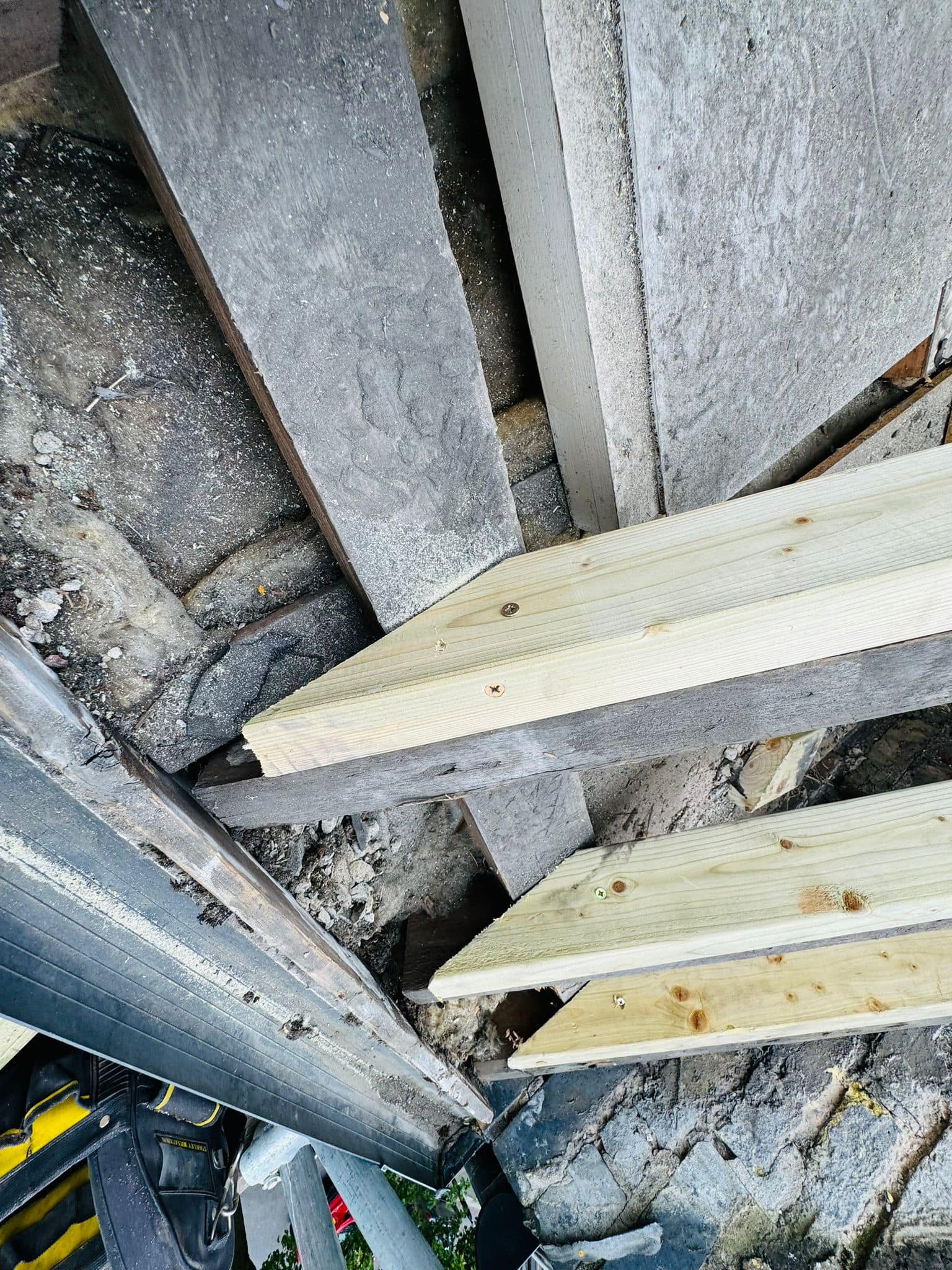 Roofing project - 1229183105000814