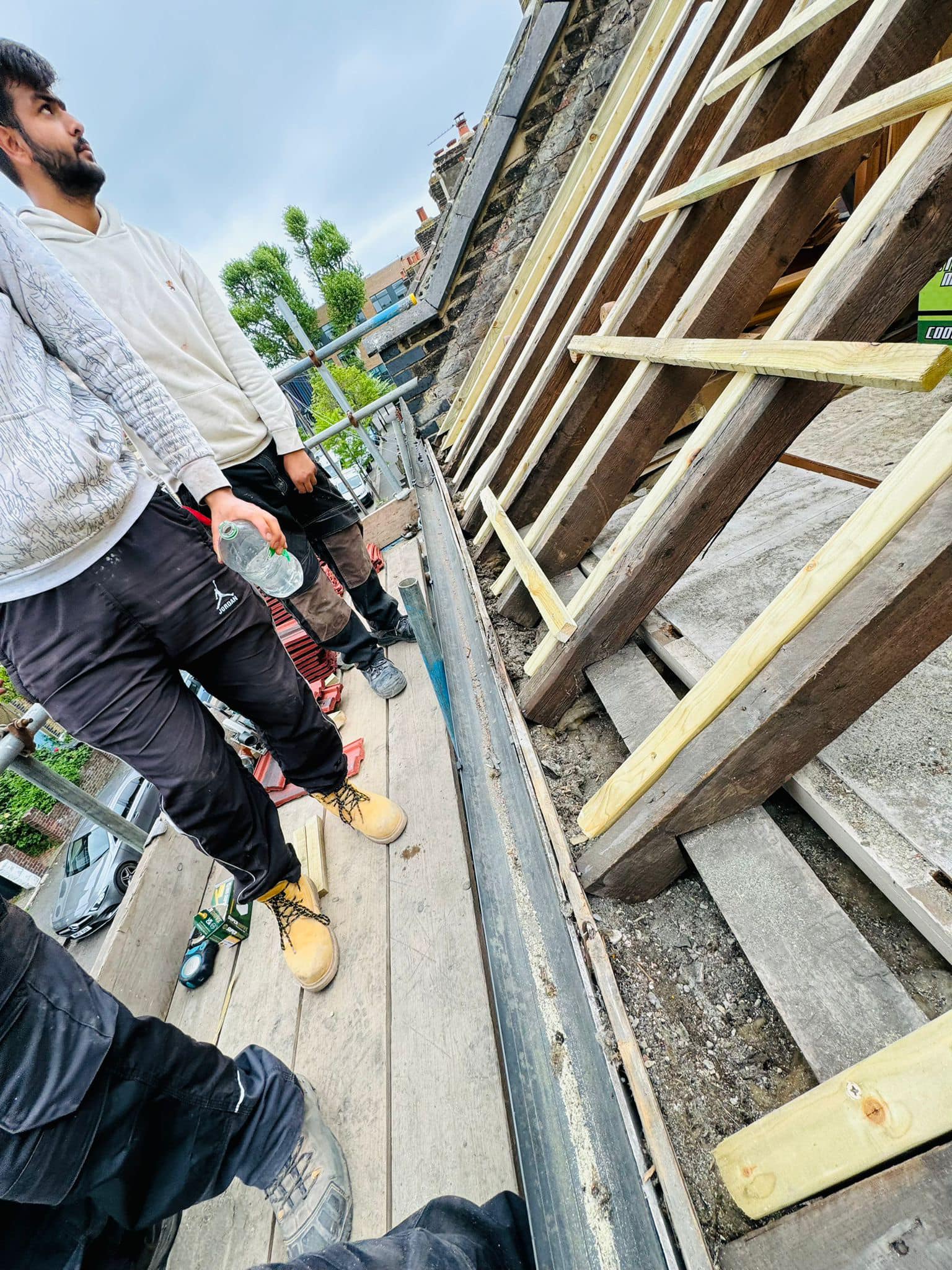 Roofing project - 1229183475000777