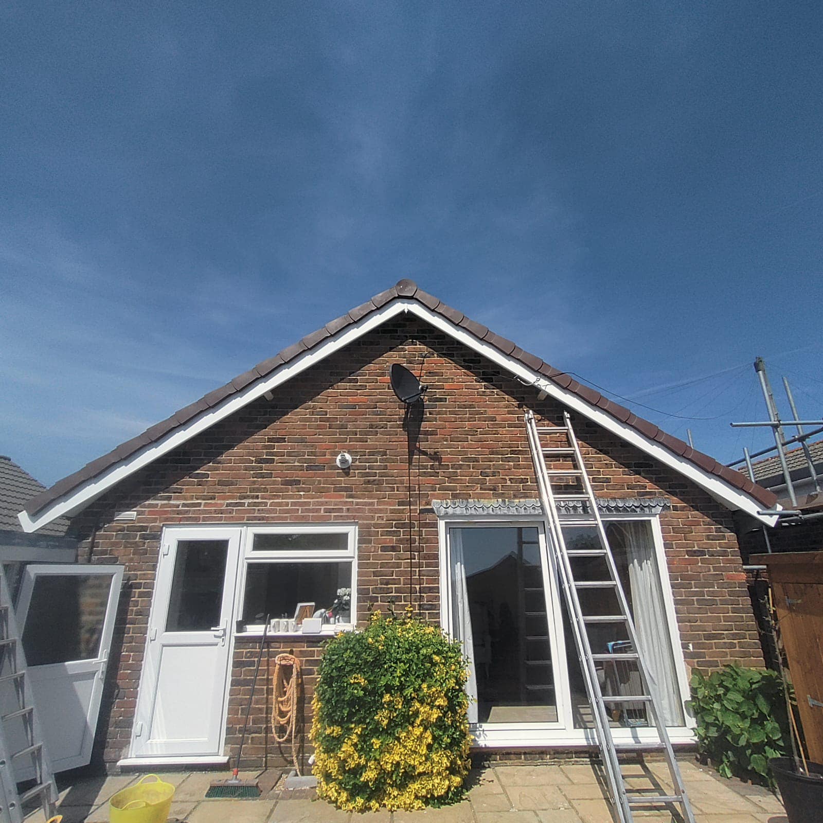 Roofing project - 1229184201667371