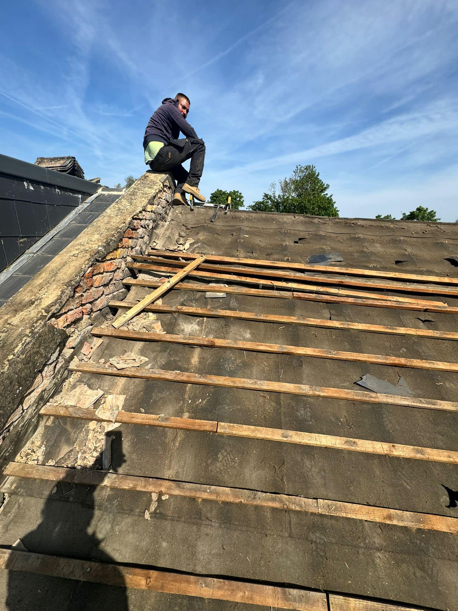 Roofing project - 1229185788333879