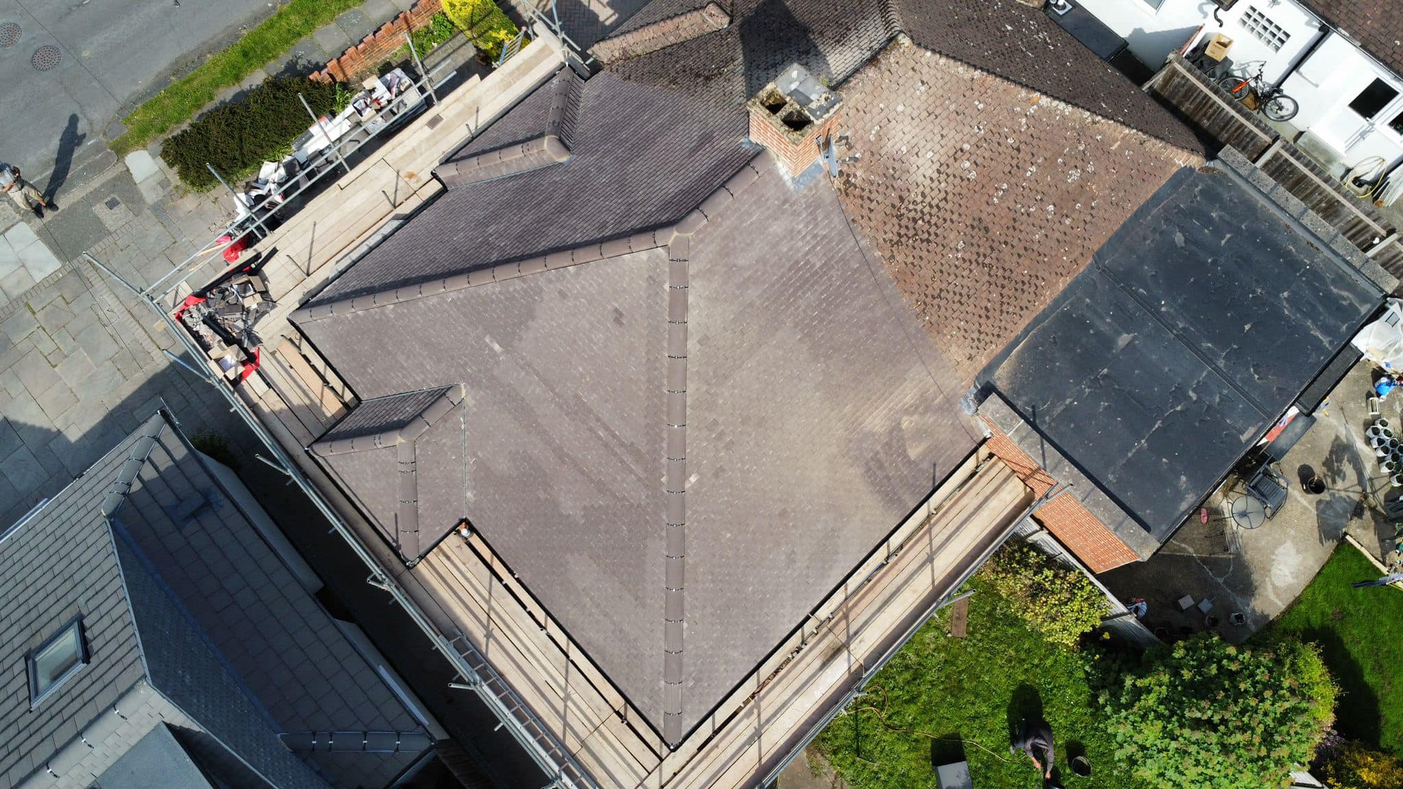 Roofing project - 1229185888333869