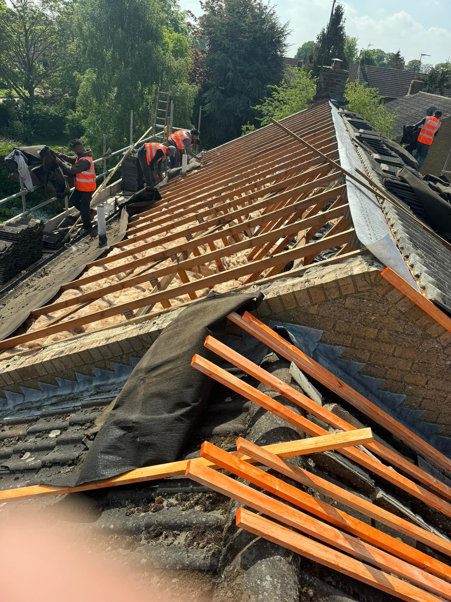 Roofing project - 1229187028333755