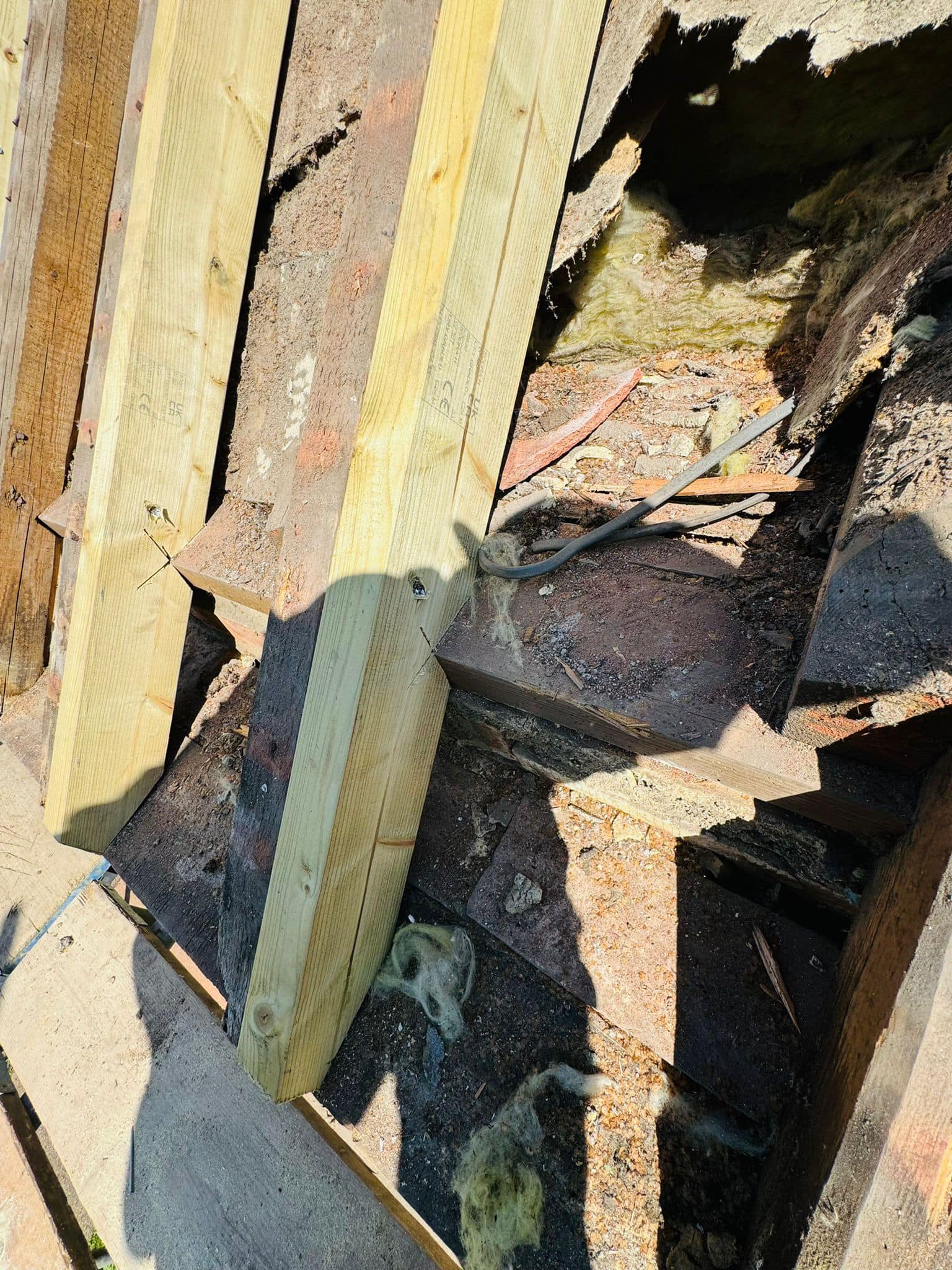 Roofing project - 1229188198333638