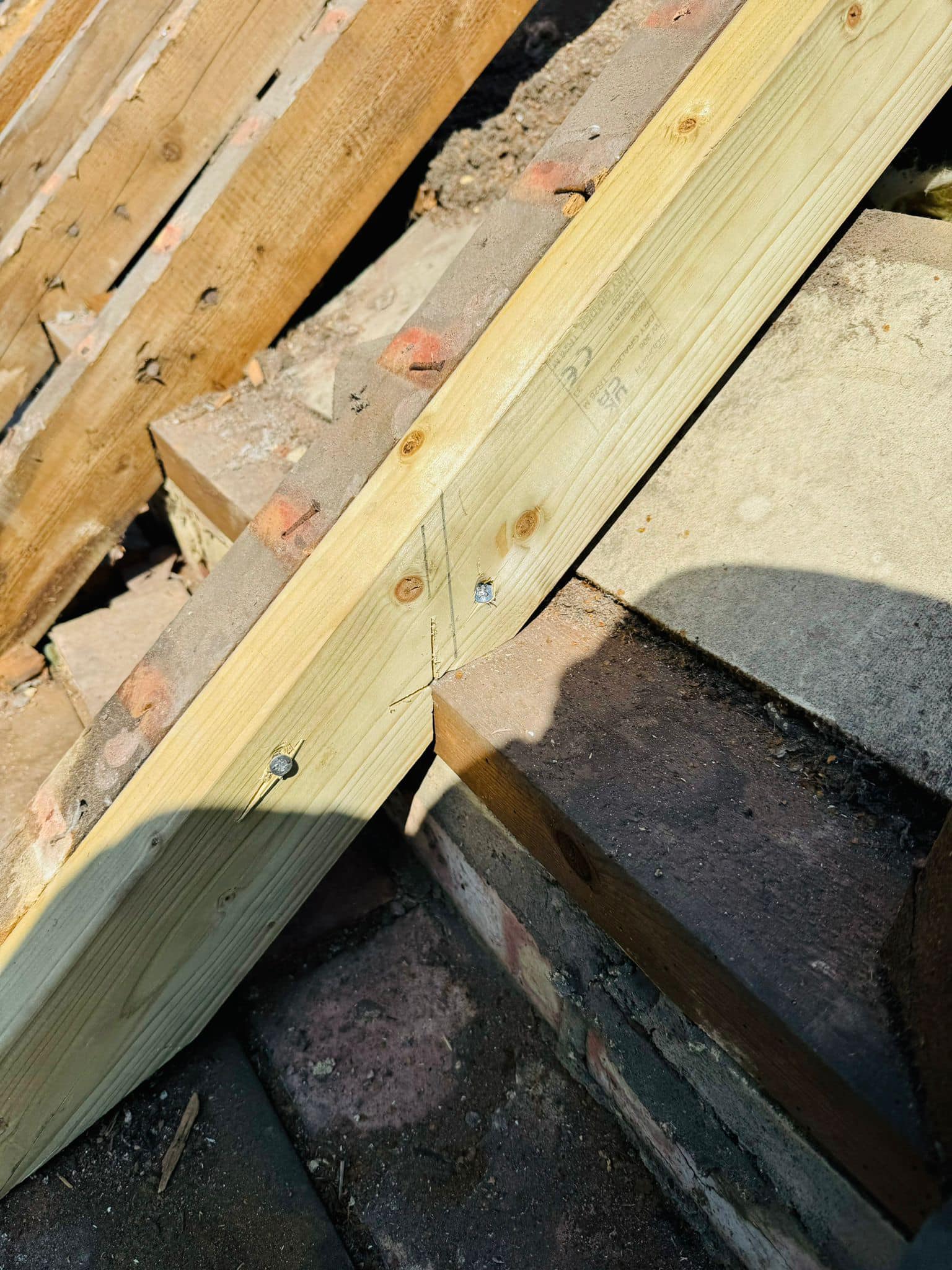 Roofing project - 1229188211666970