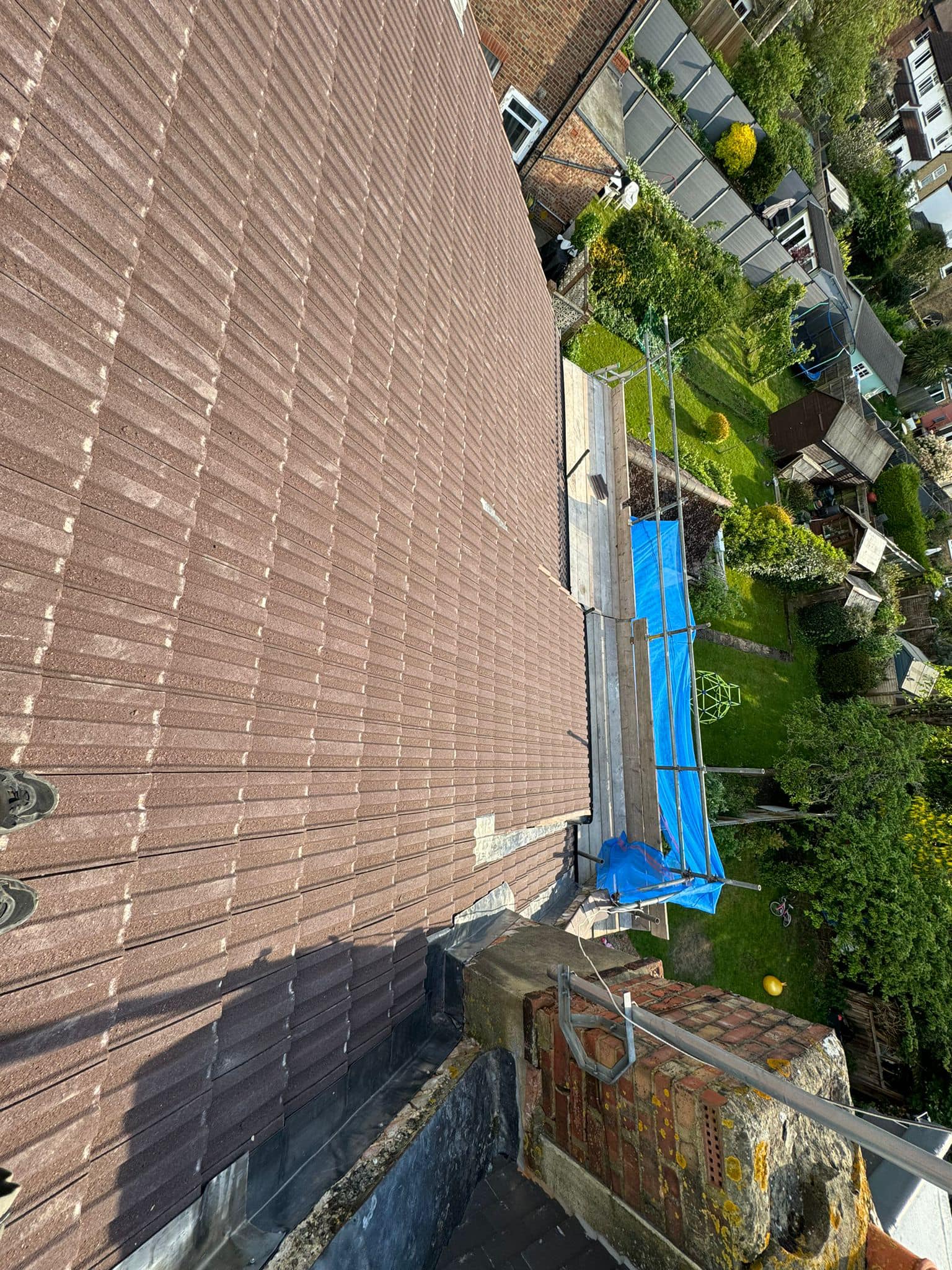 Roofing project - 1229191514999973