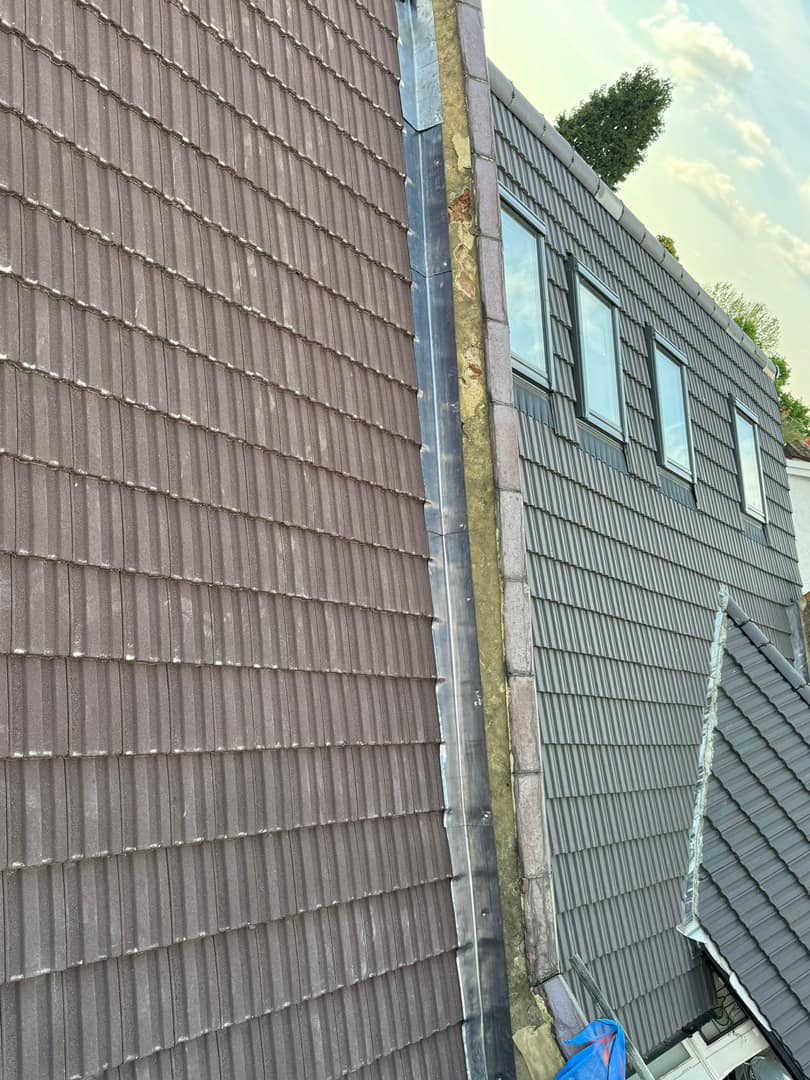 Roofing project - 1229191824999942