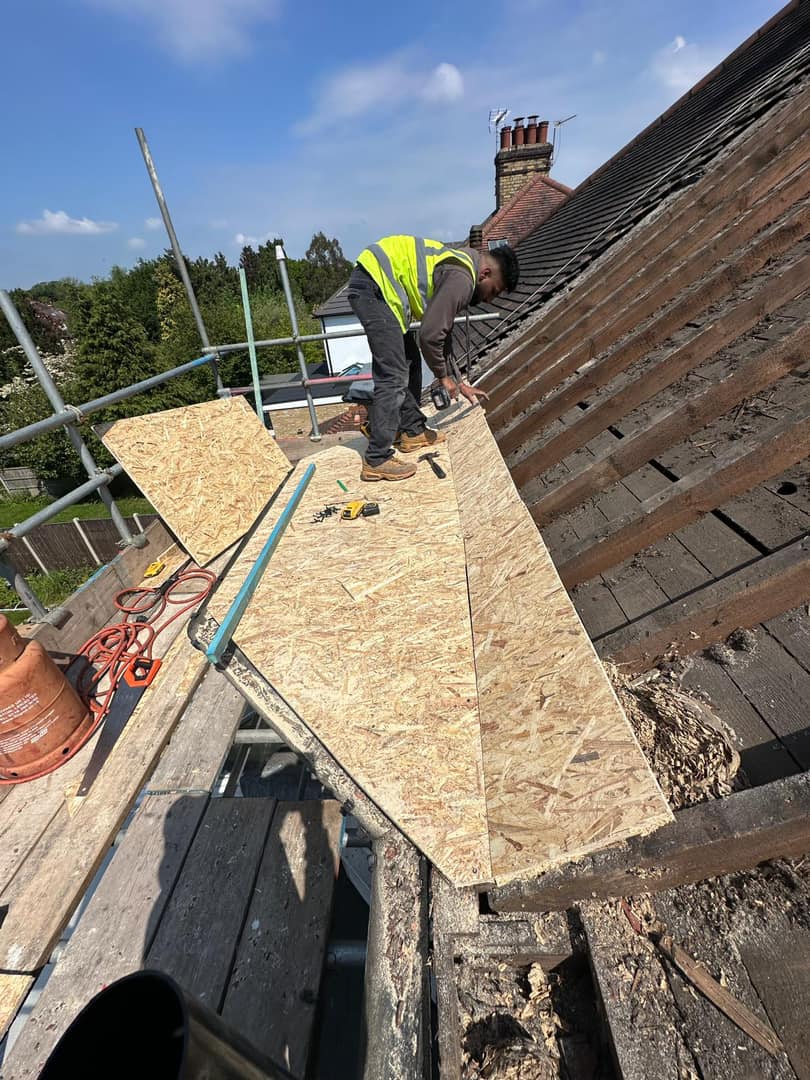 Roofing project - 1229192121666579