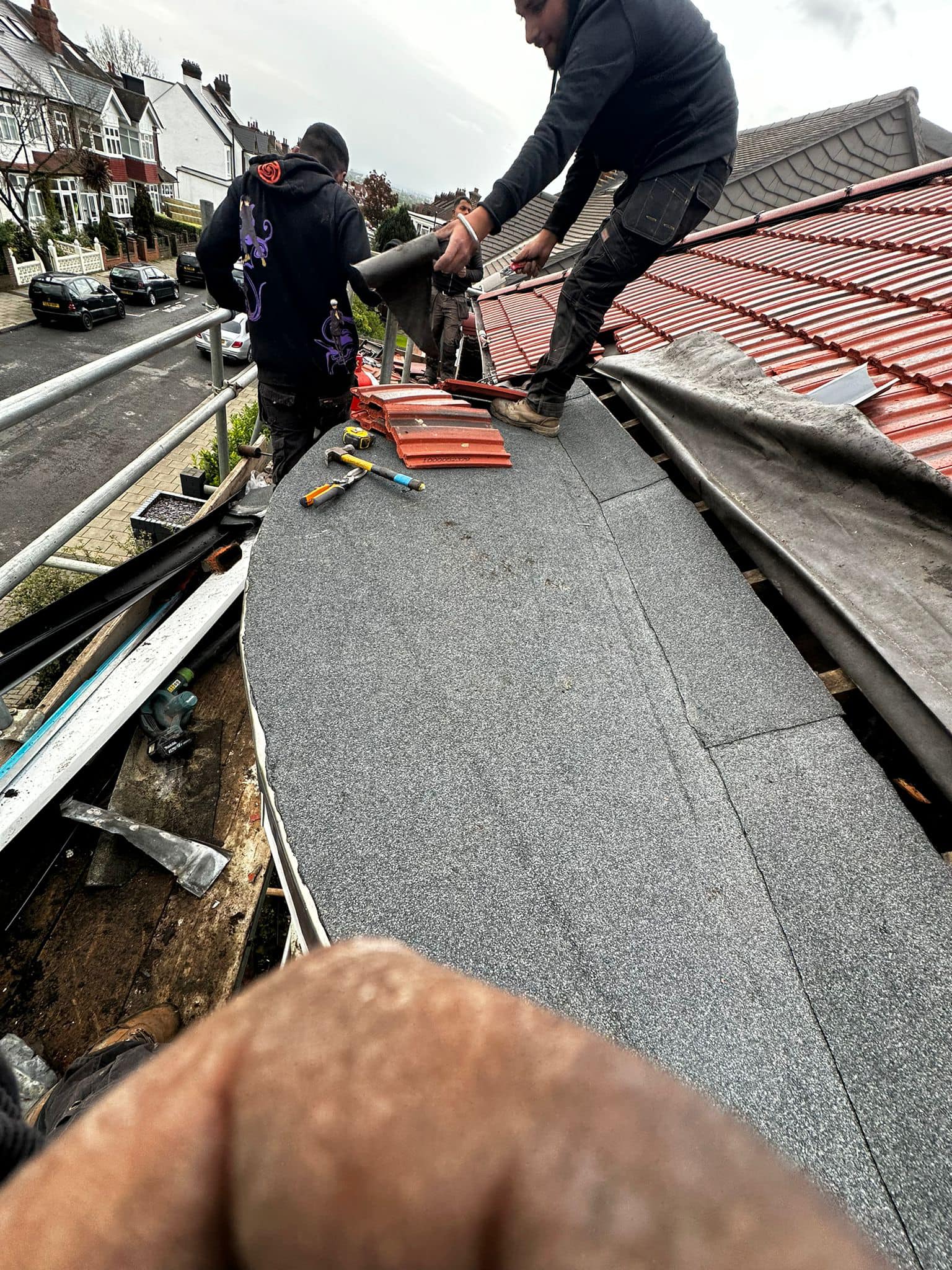 Roofing project - 1229196718332786