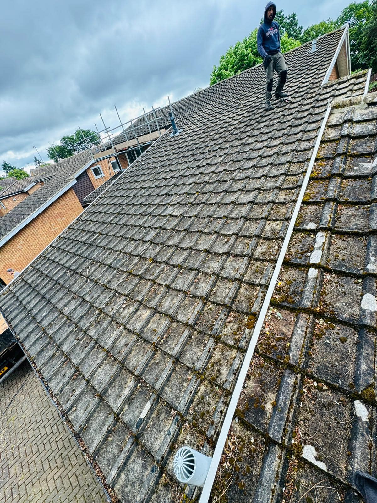 Roofing project - 1229199524999172